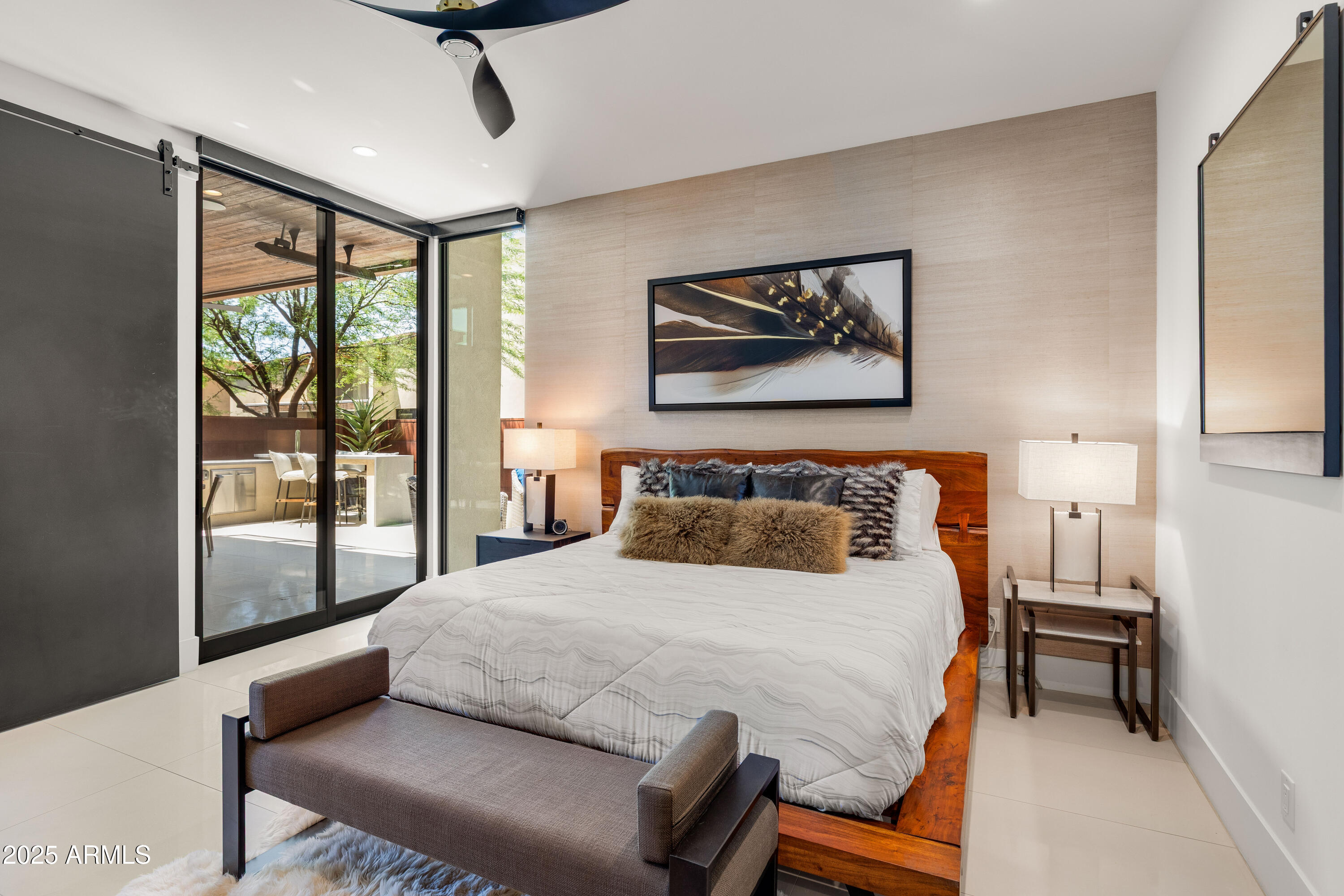 6525 E CAVE CREEK Road Unit: 9