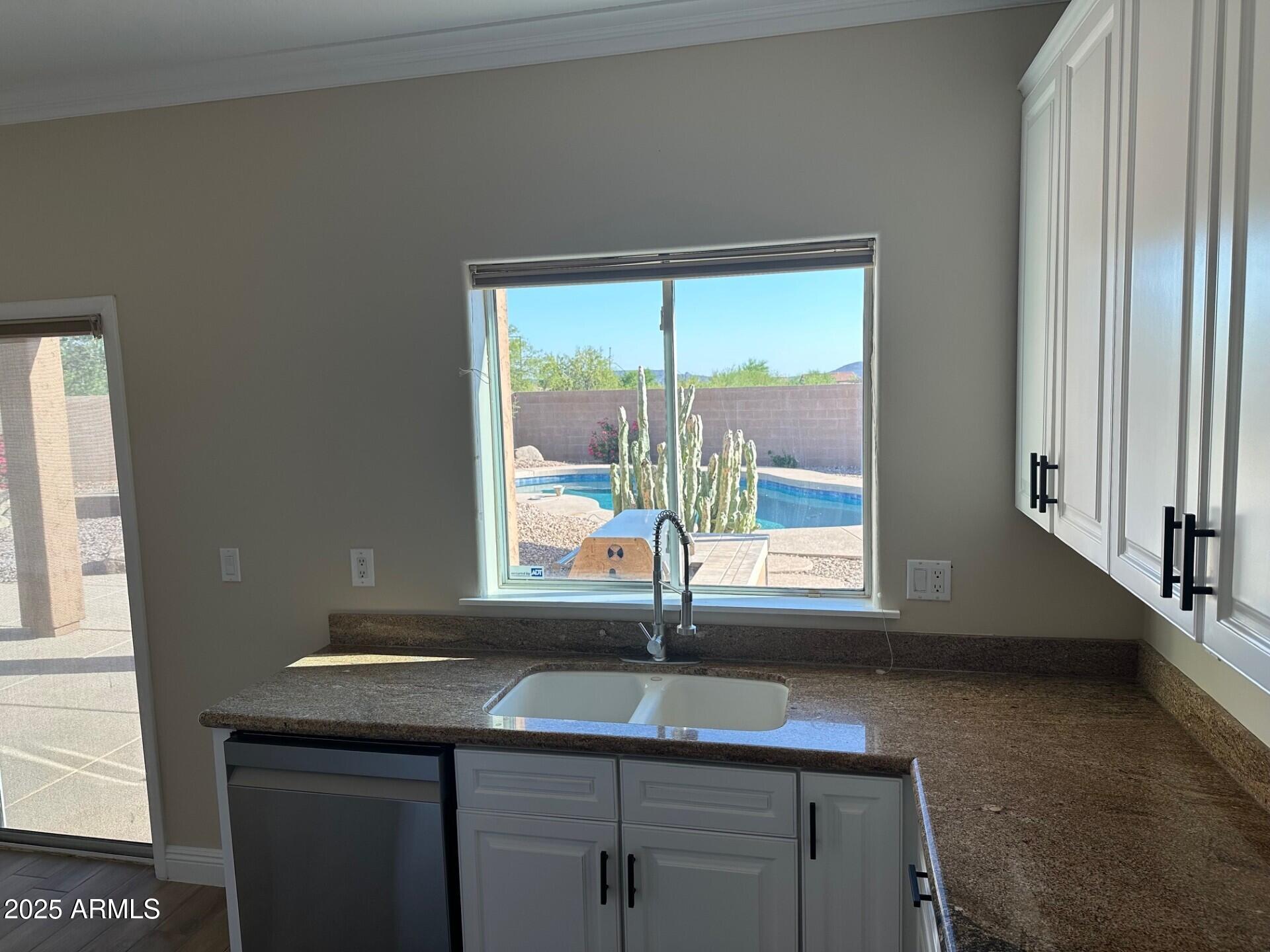 42905 N ERICSON Court