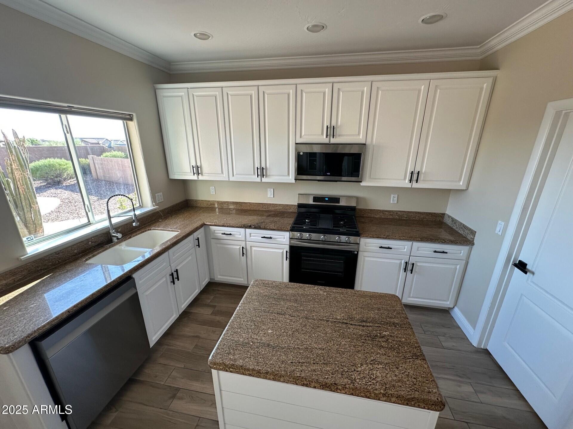 42905 N ERICSON Court