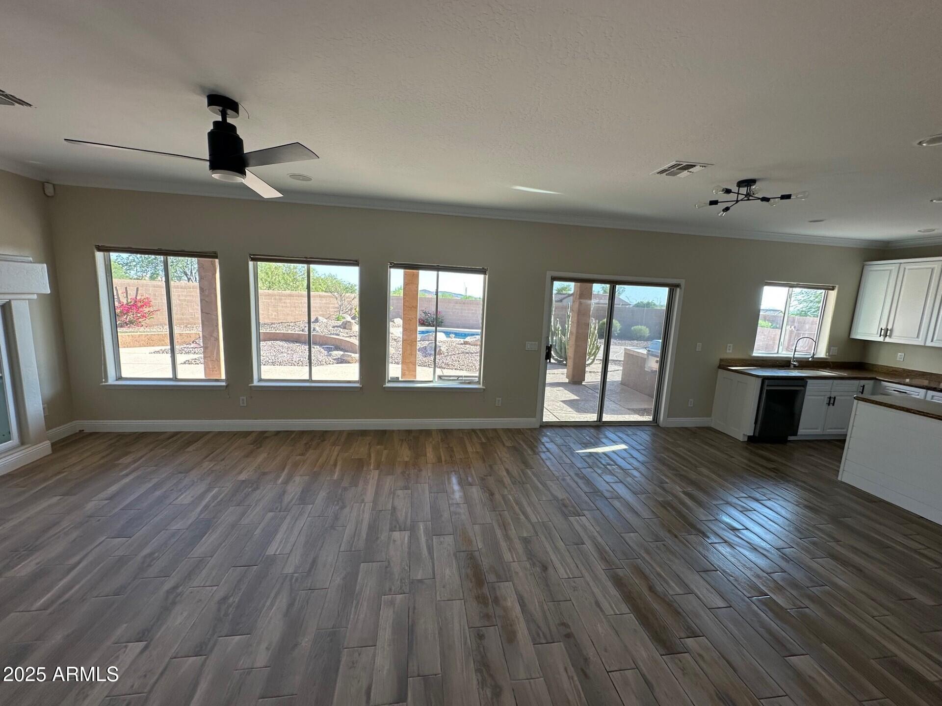 42905 N ERICSON Court