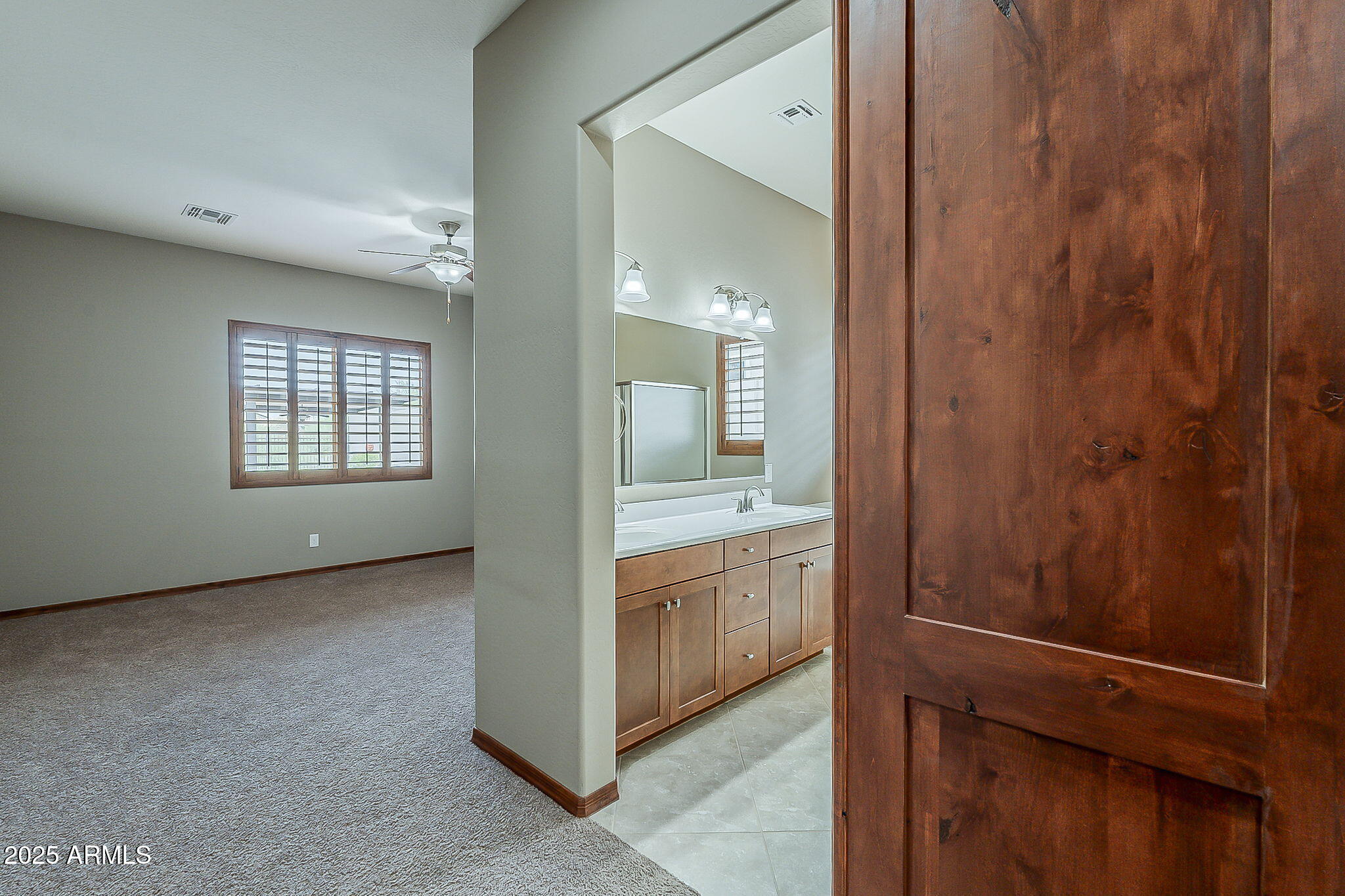 43814 N ERICSON Lane