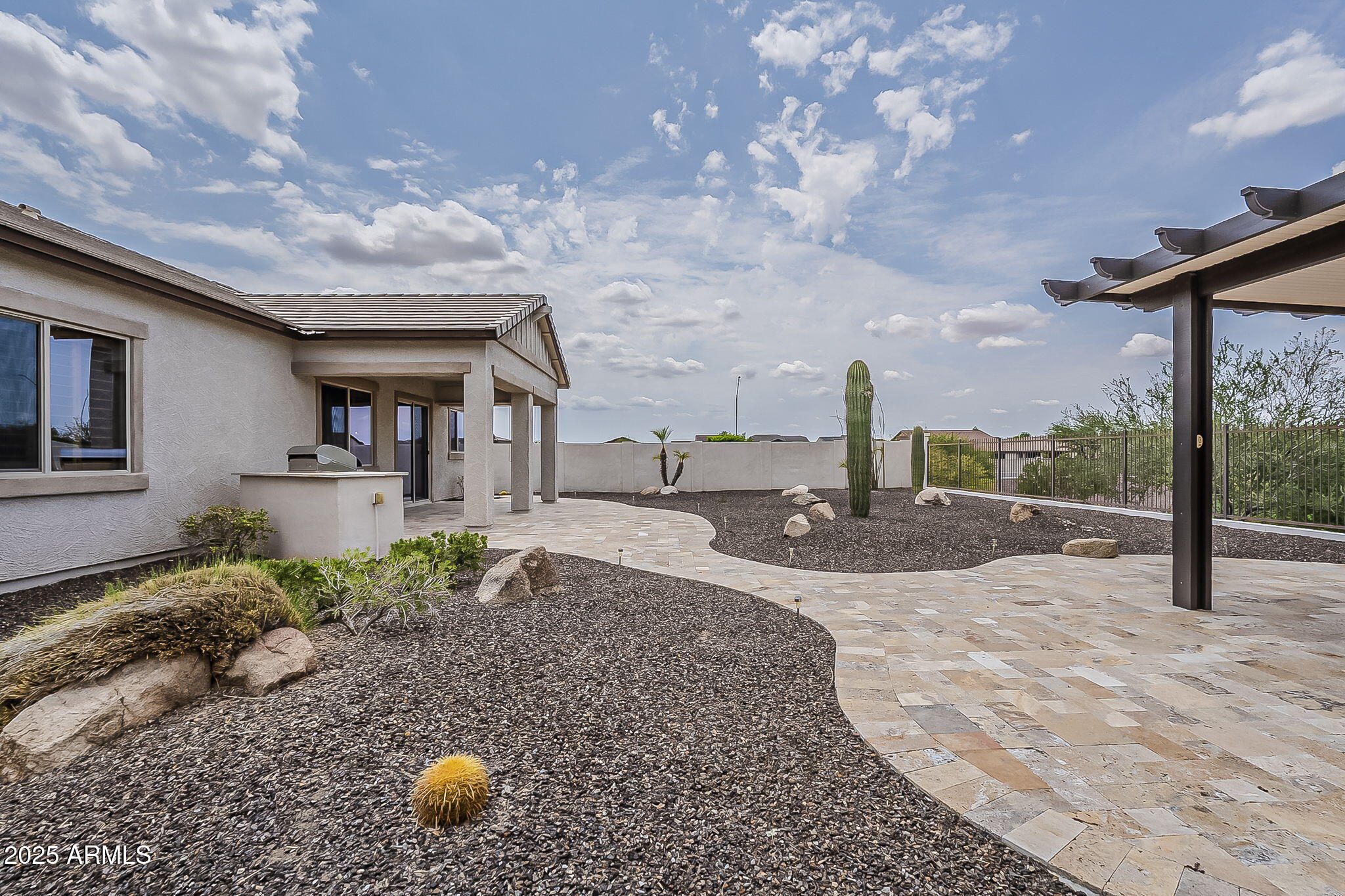 43814 N ERICSON Lane