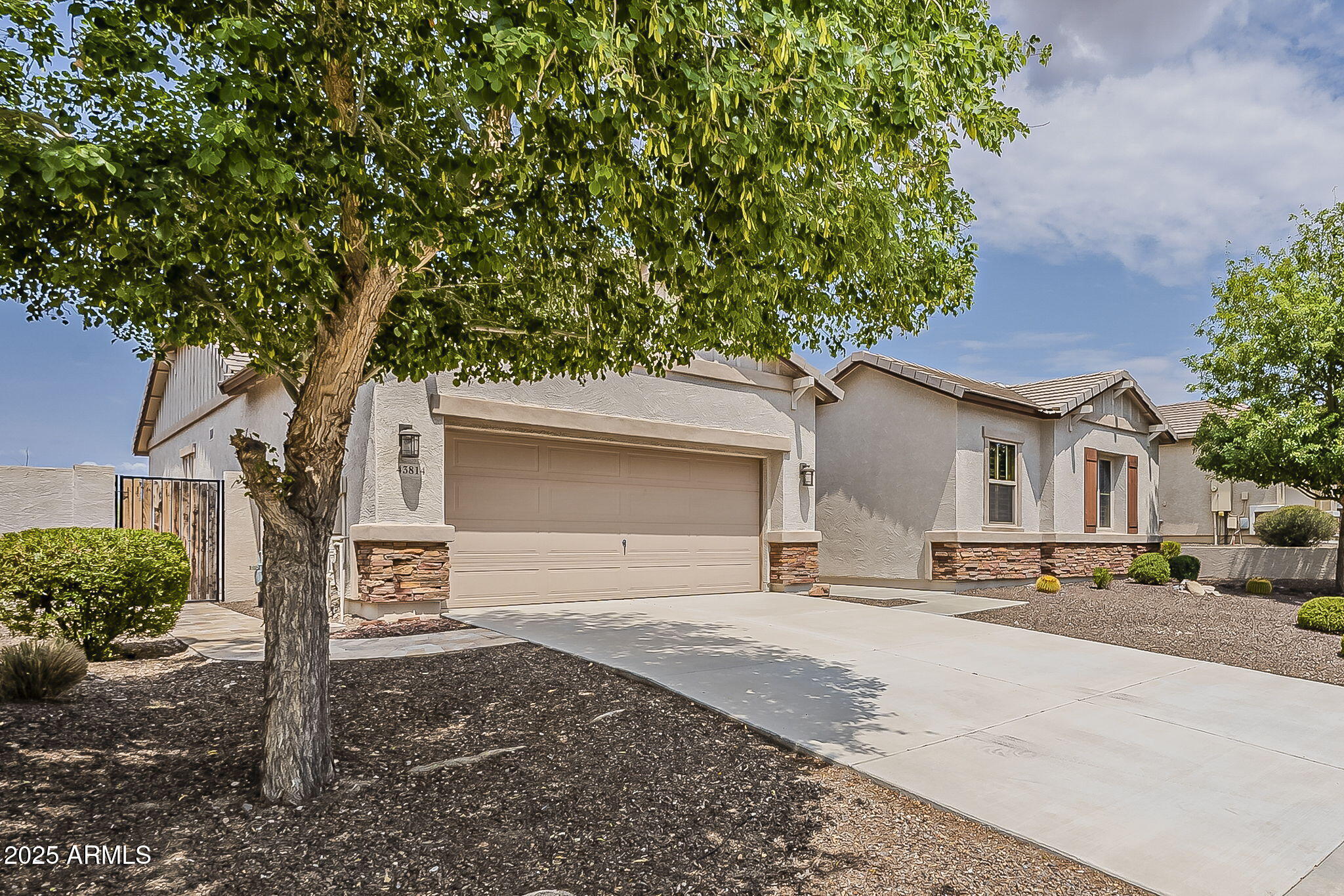 43814 N ERICSON Lane