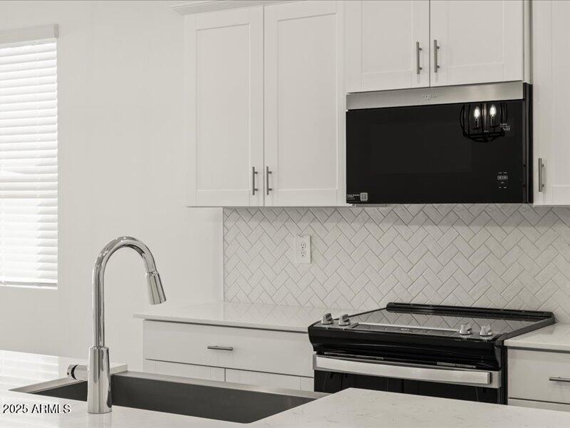 7456 E COZY COTTAGE Lane