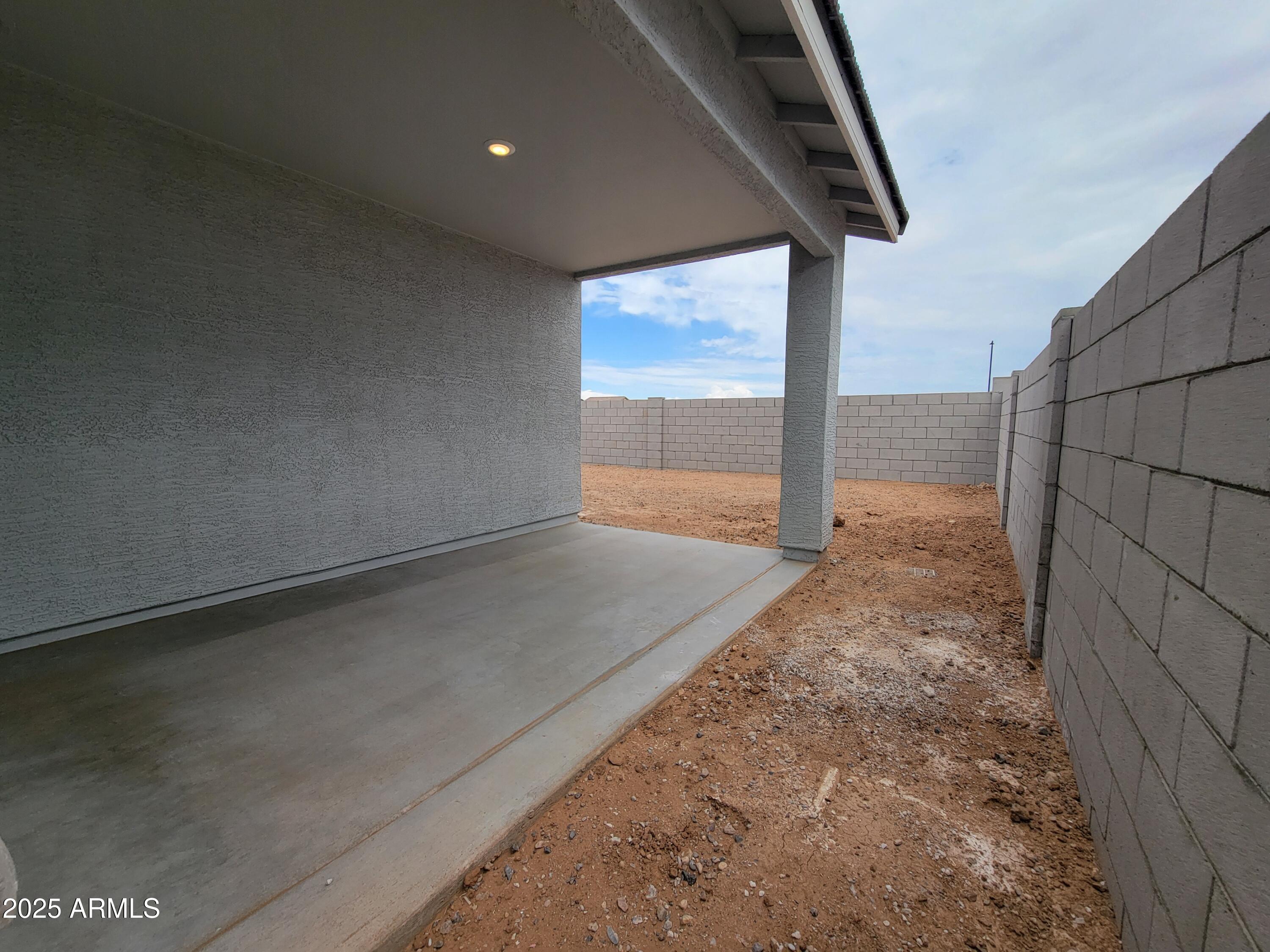 7456 E COZY COTTAGE Lane