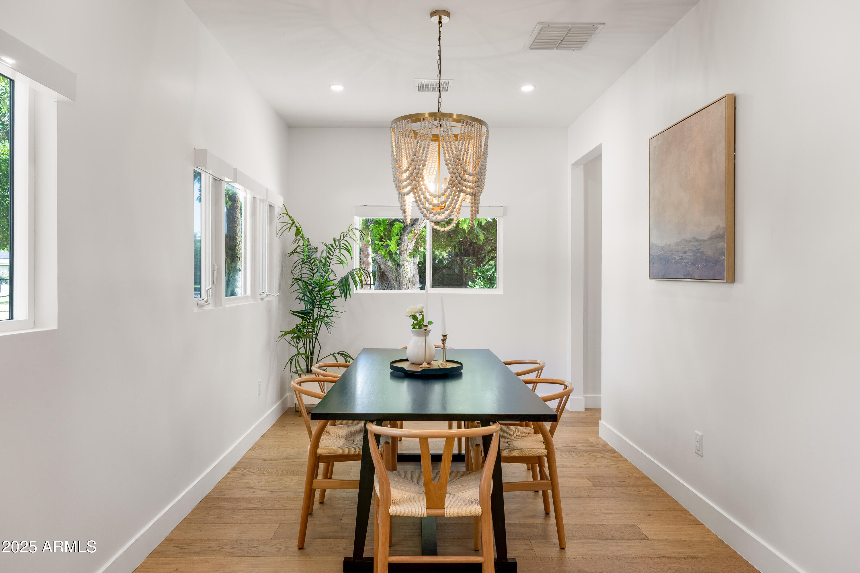1101 W ROYAL PALM Road