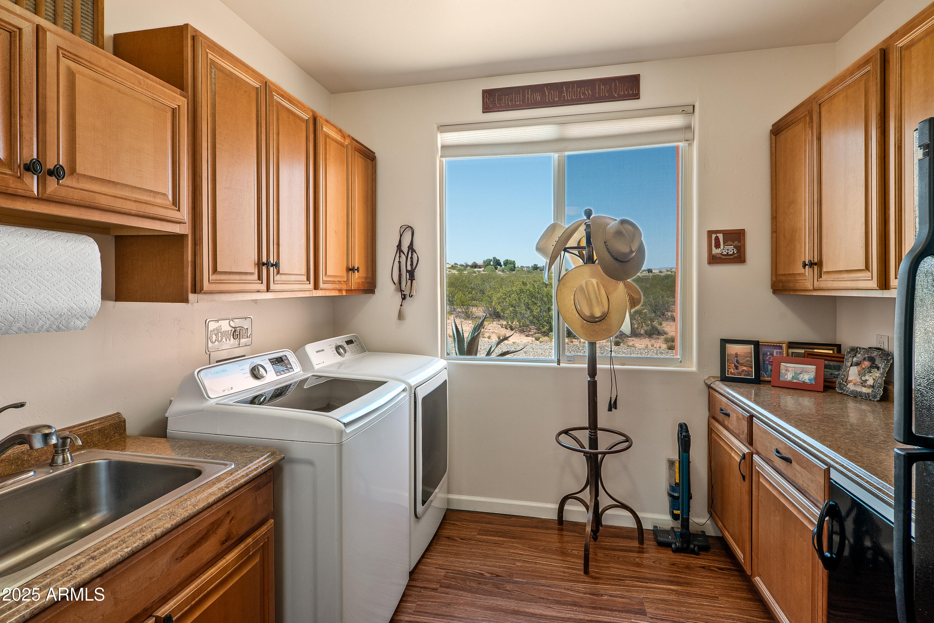 7375 E SLIDING Stop Lane