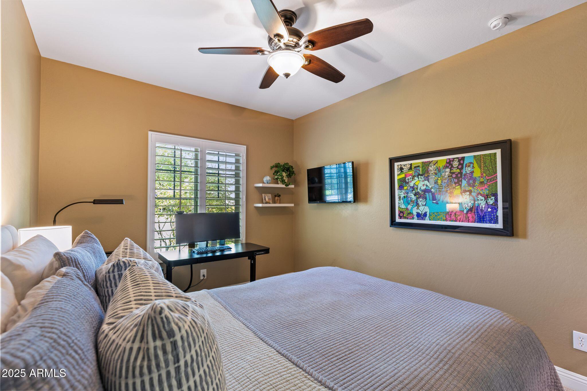 1849 W BUCKHORN Trail