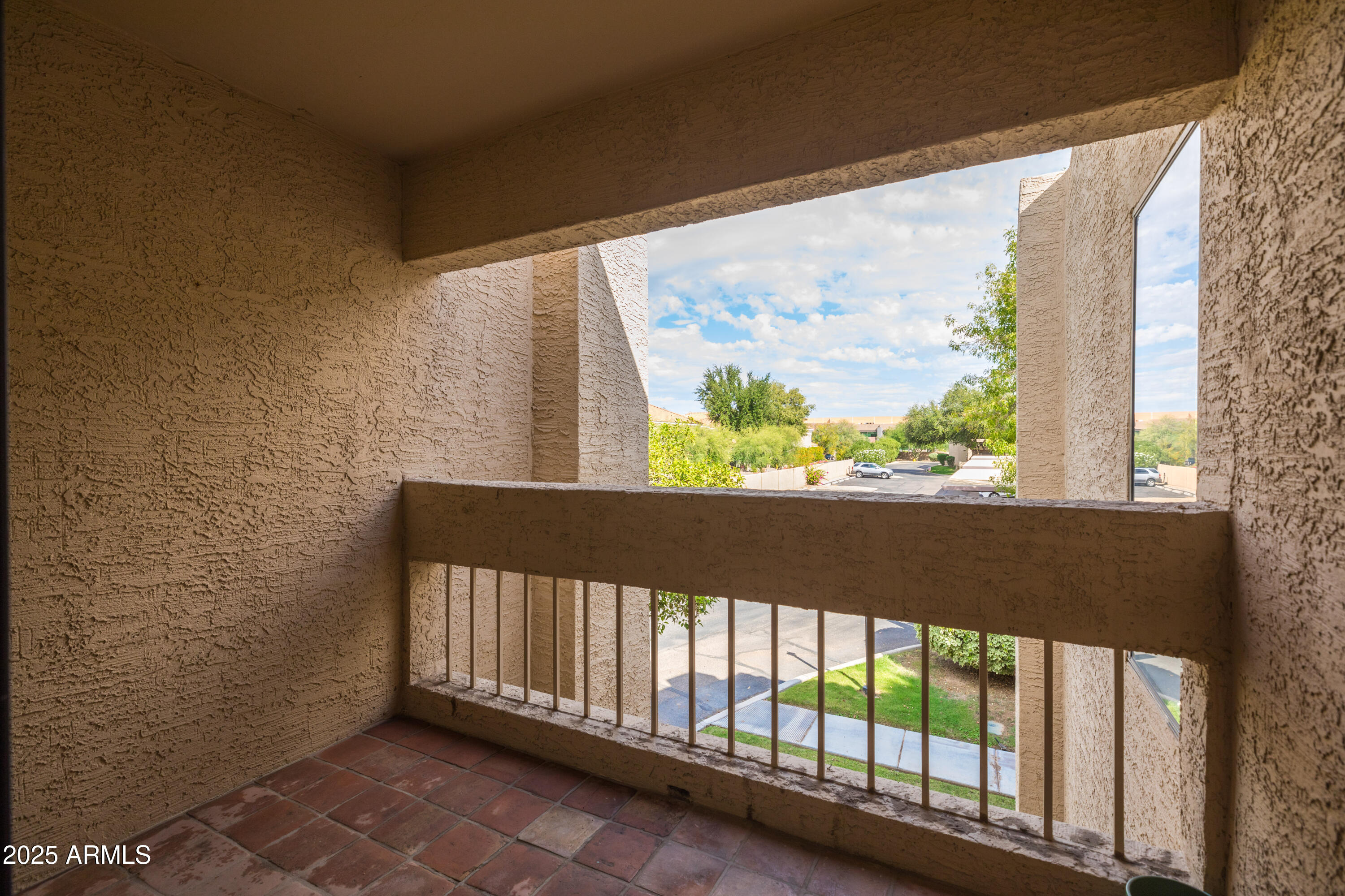 8651 E ROYAL PALM Road, 208, Scottsdale Unit: 208