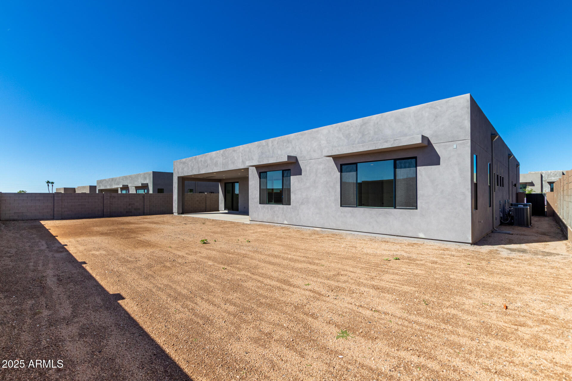 5721 E RANCHO CALIENTE Drive