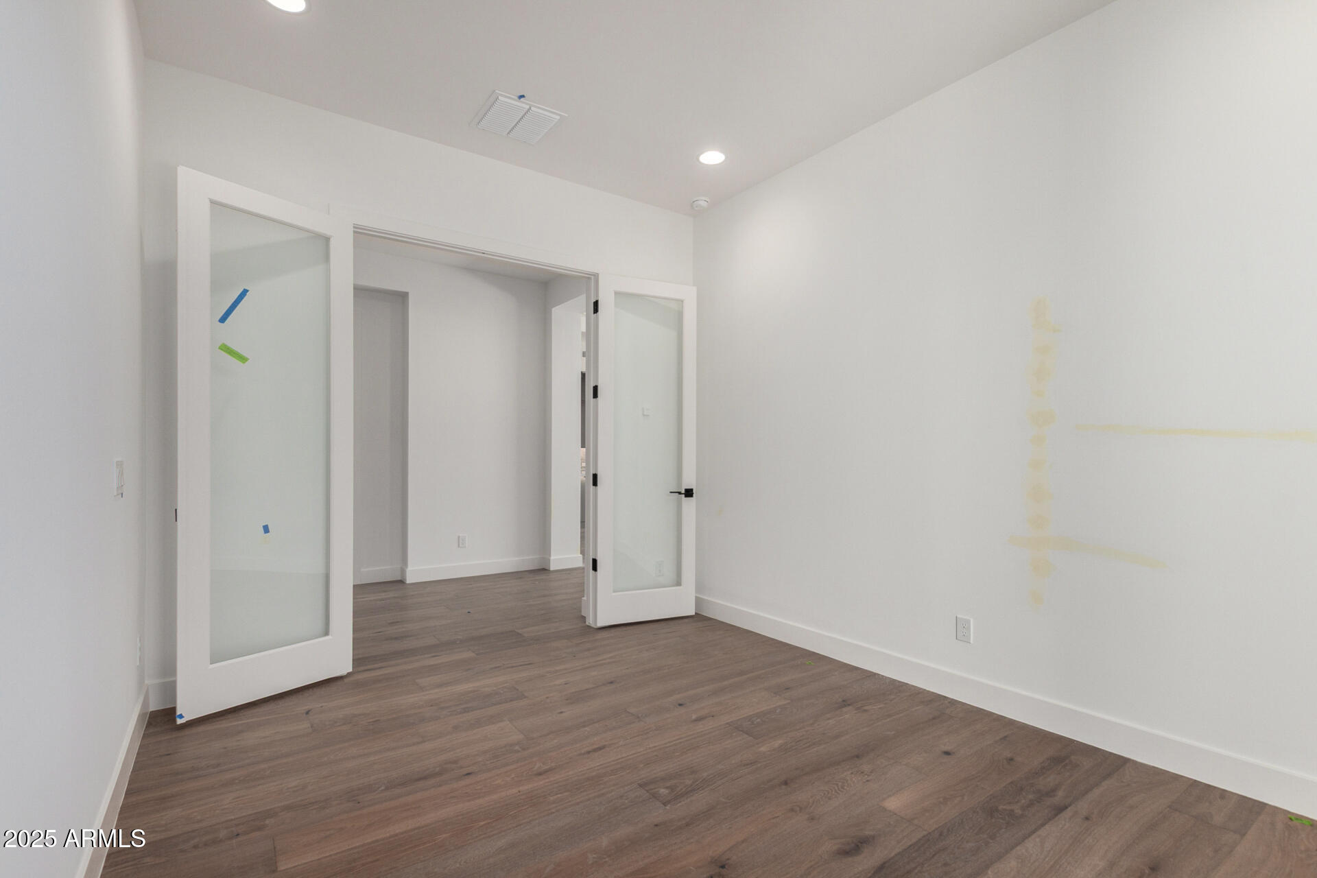 5721 E RANCHO CALIENTE Drive