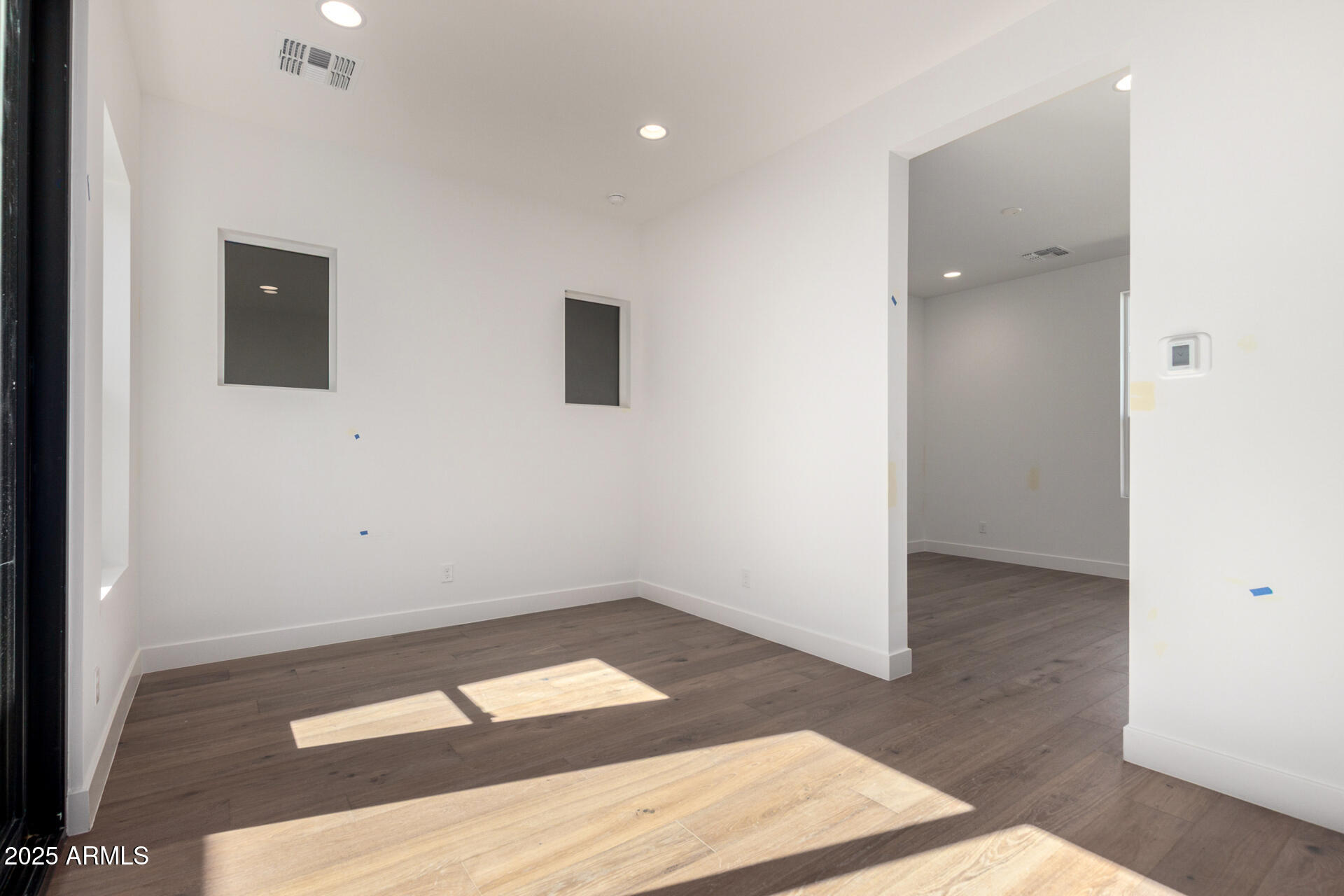 5721 E RANCHO CALIENTE Drive