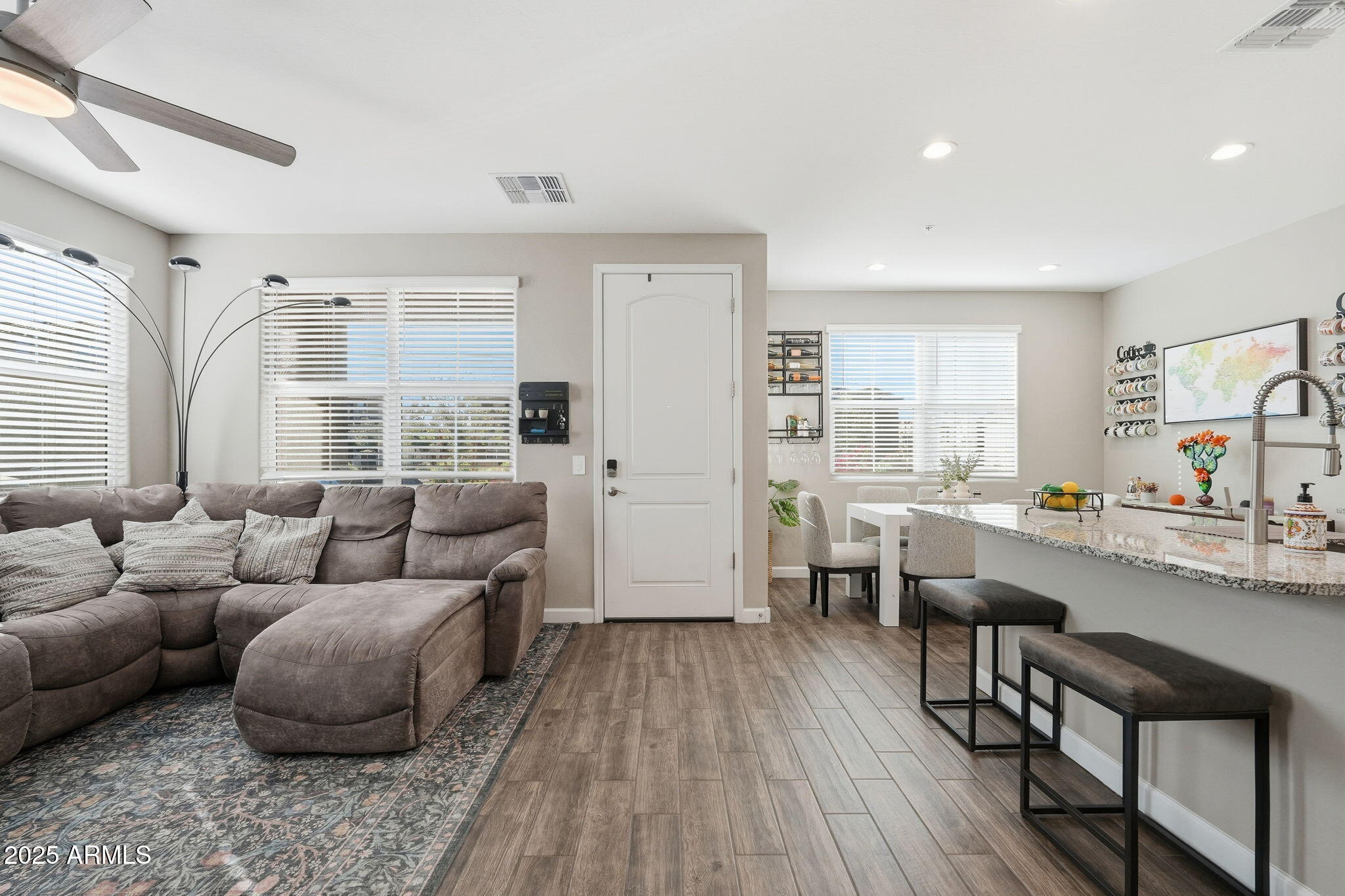 1255 N ARIZONA Avenue N, 1323, Chandler Unit: 1323