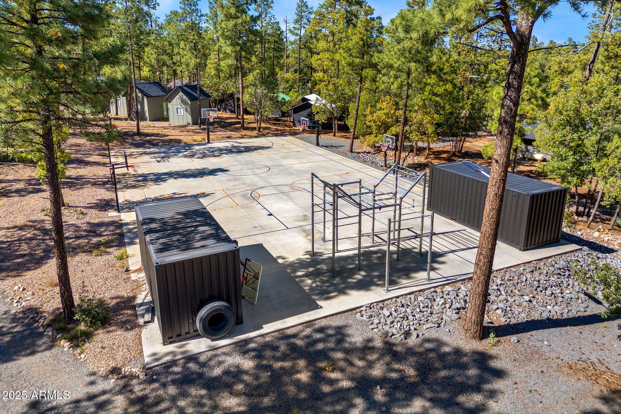 6385 W WHITE MOUNTAIN Boulevard