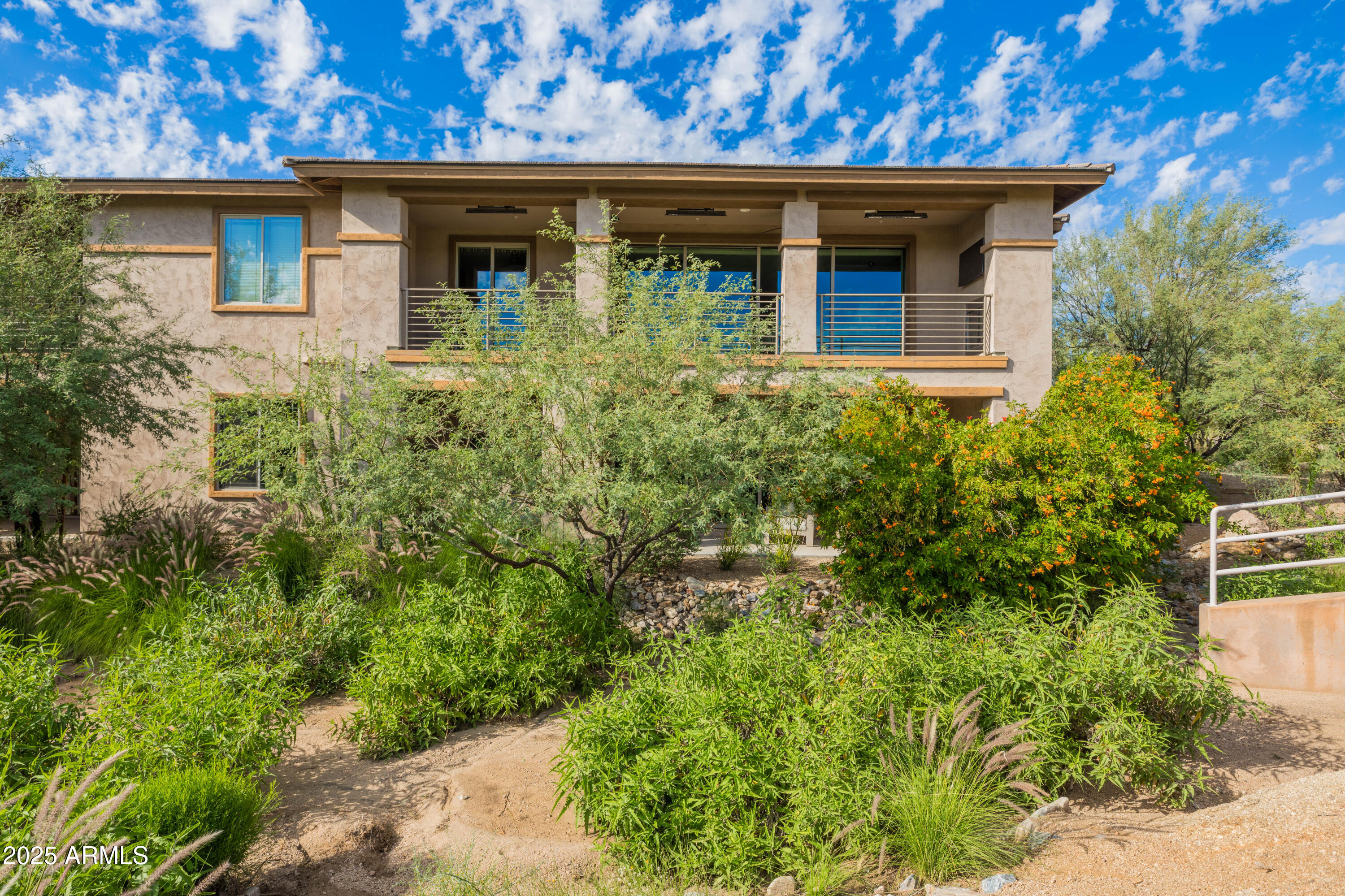 10260 E WHITE FEATHER Lane, 1050