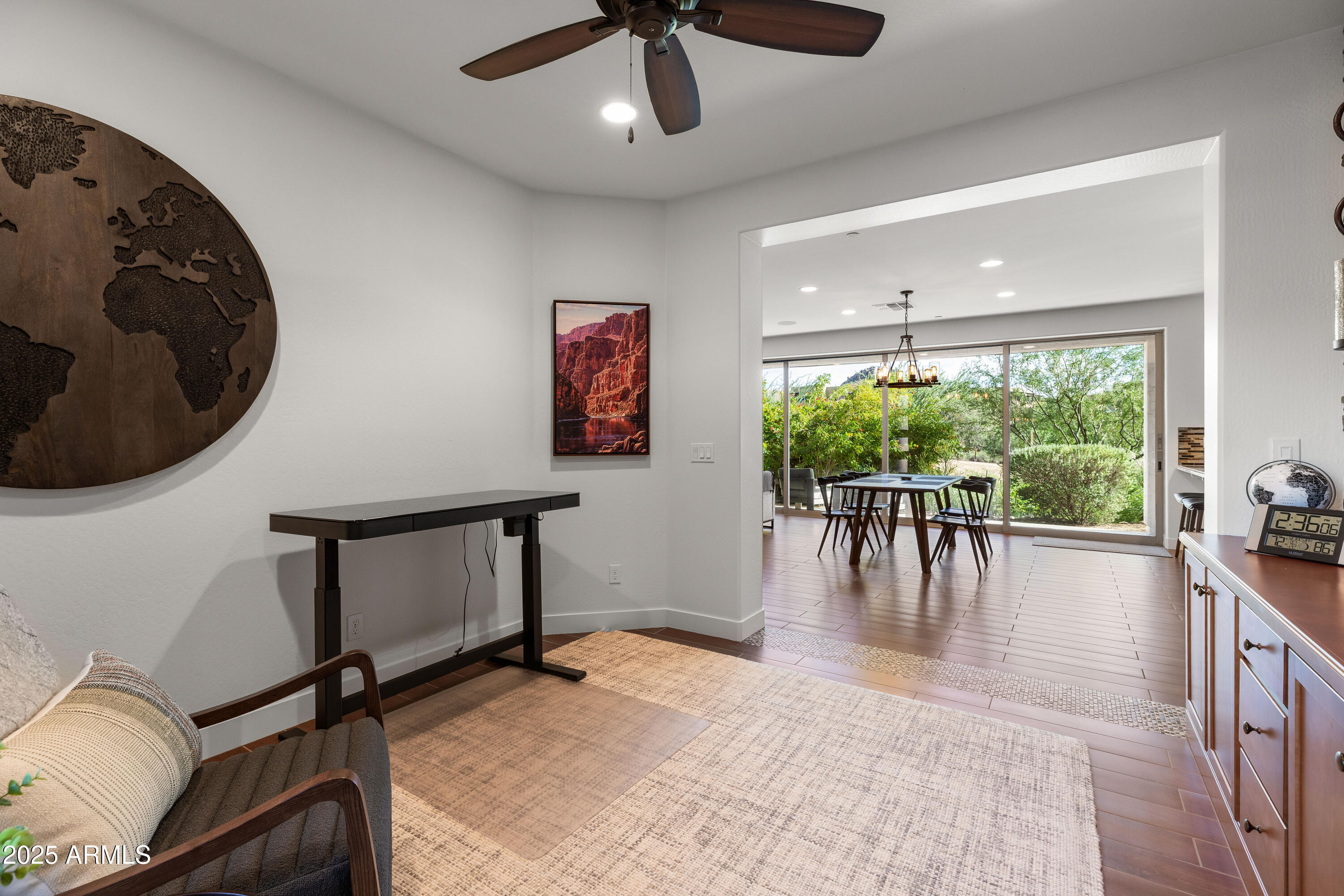 10260 E WHITE FEATHER Lane, 1050