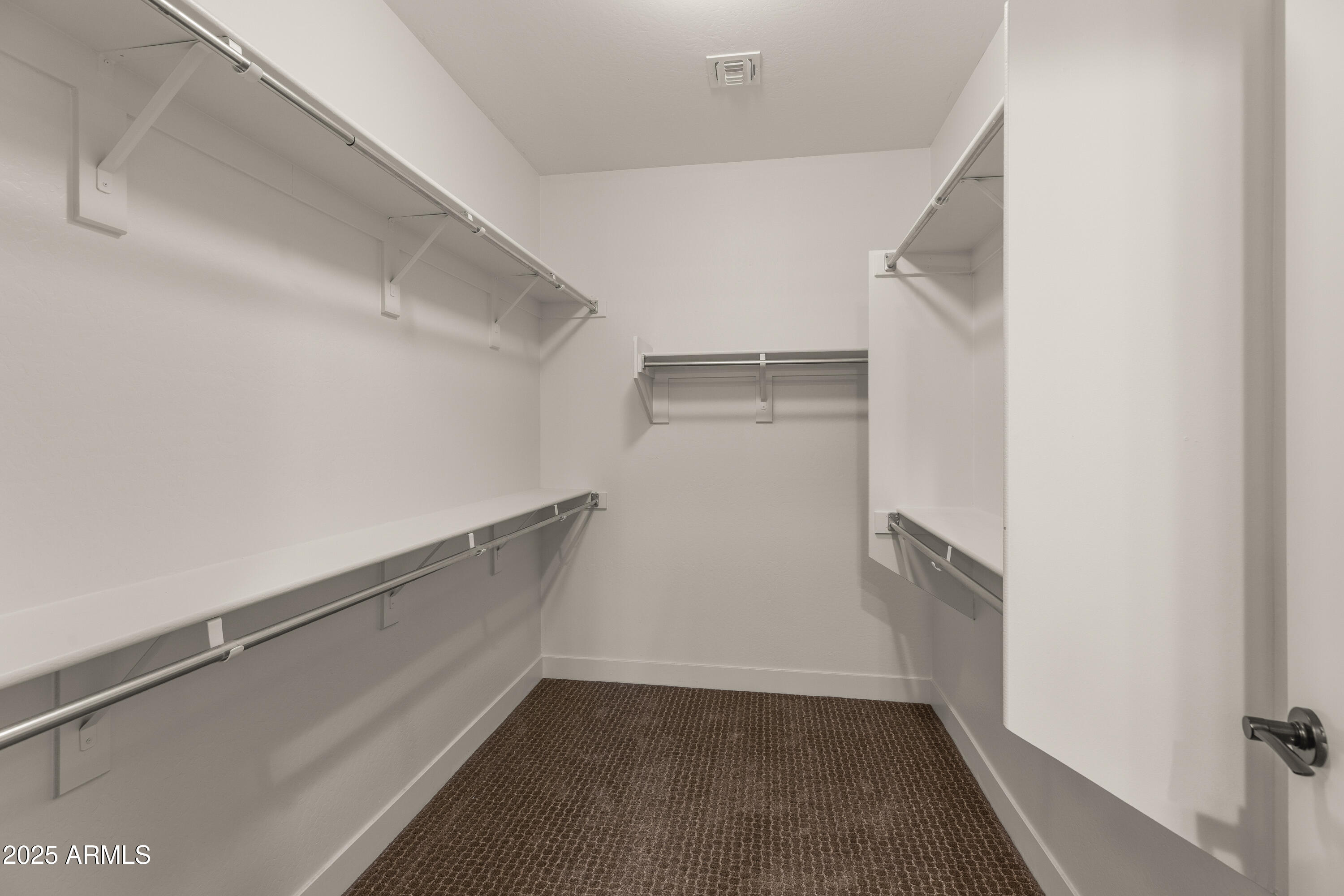 10260 E WHITE FEATHER Lane, 1050