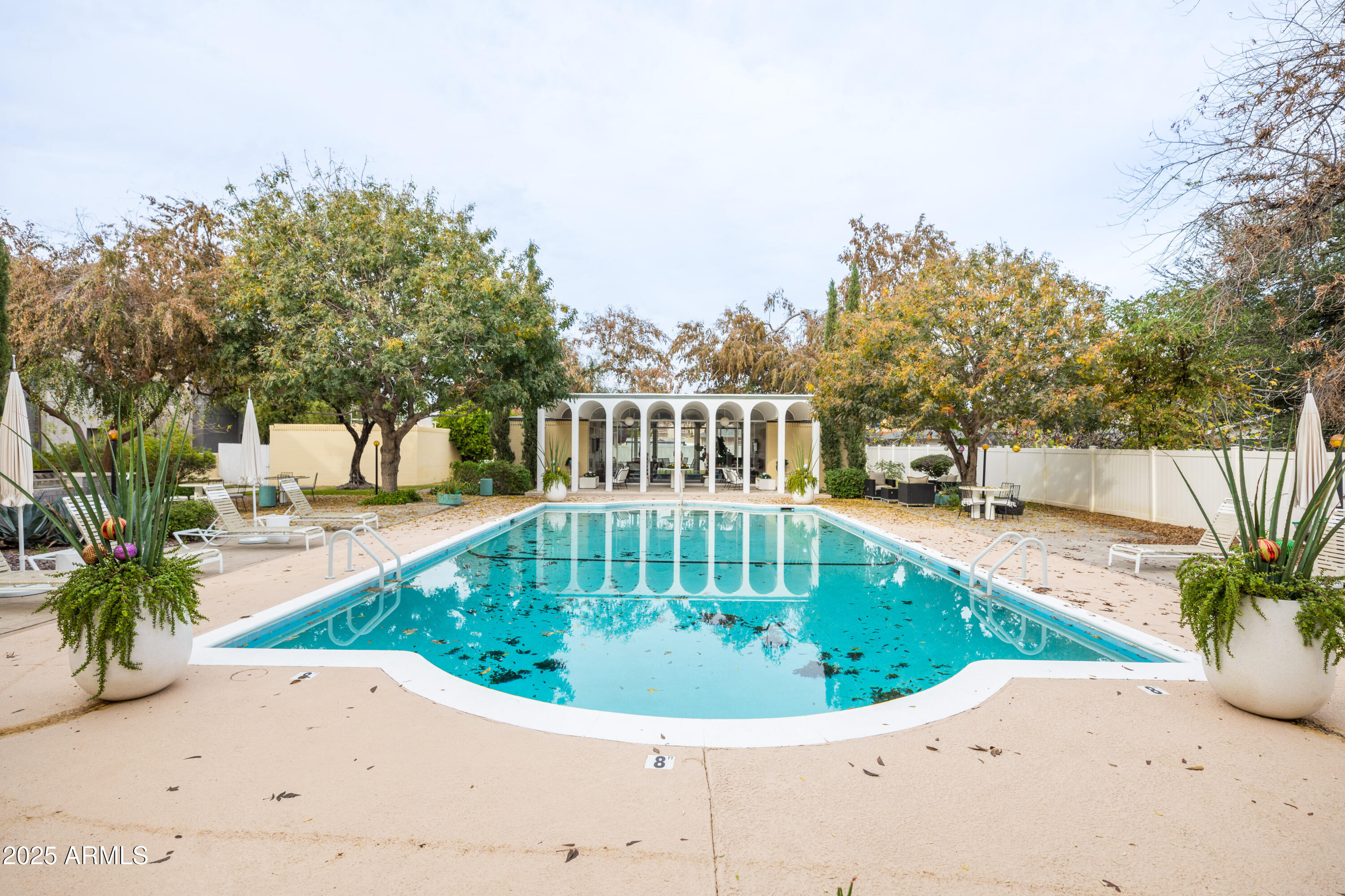 6502 N CENTRAL Avenue A103