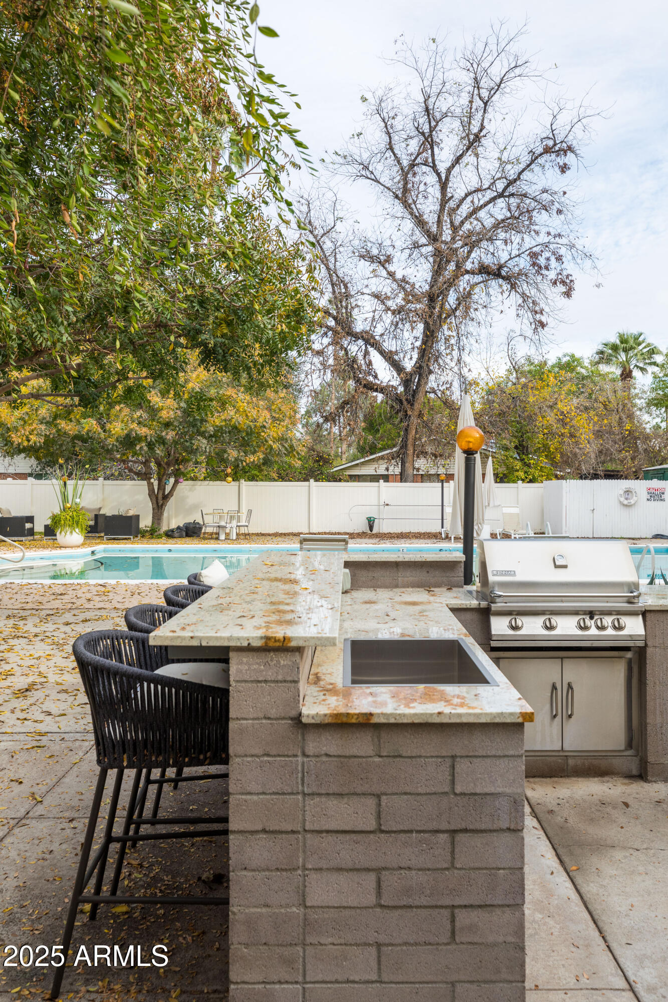 6502 N CENTRAL Avenue A103