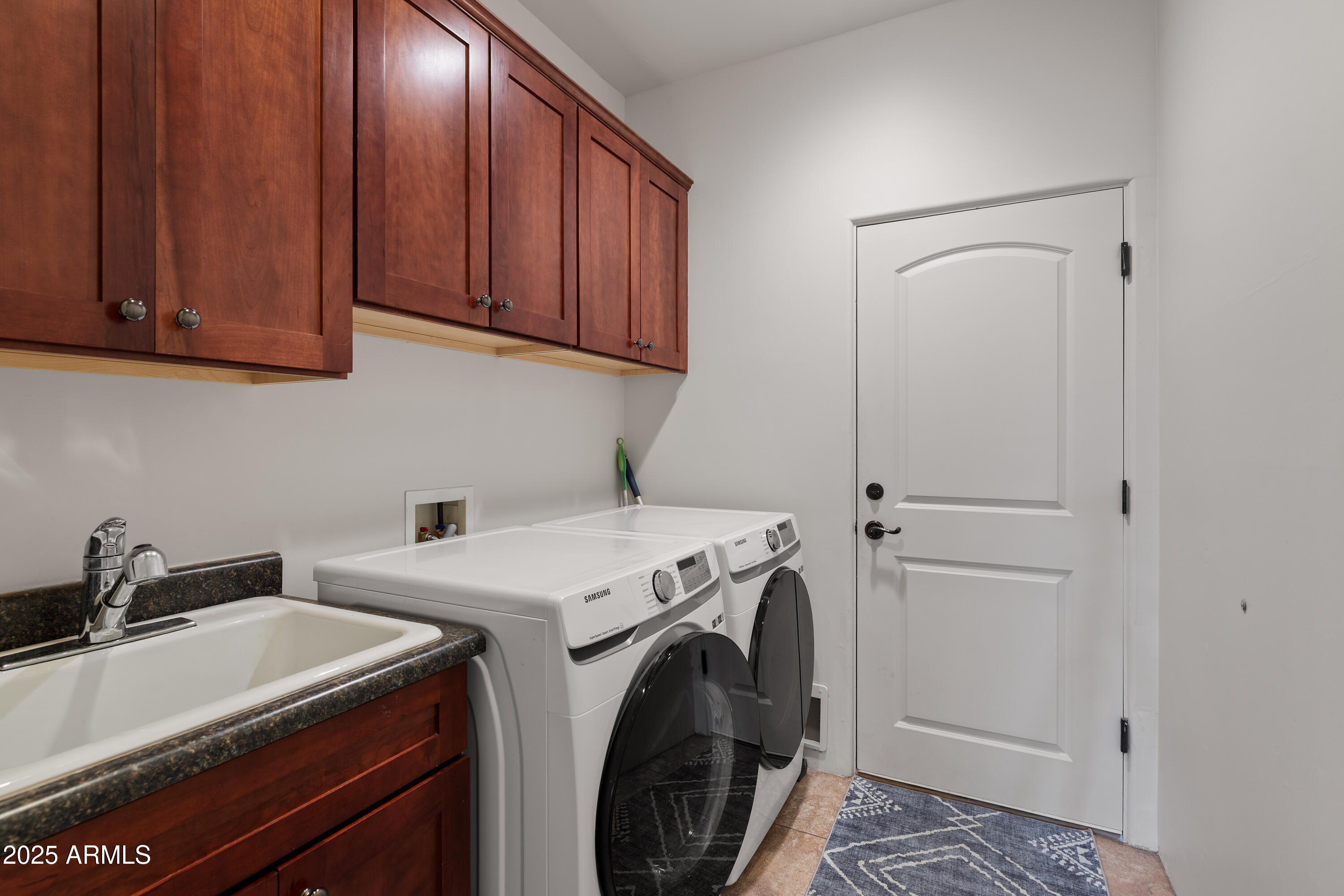 7199 E RIDGEVIEW Place 101