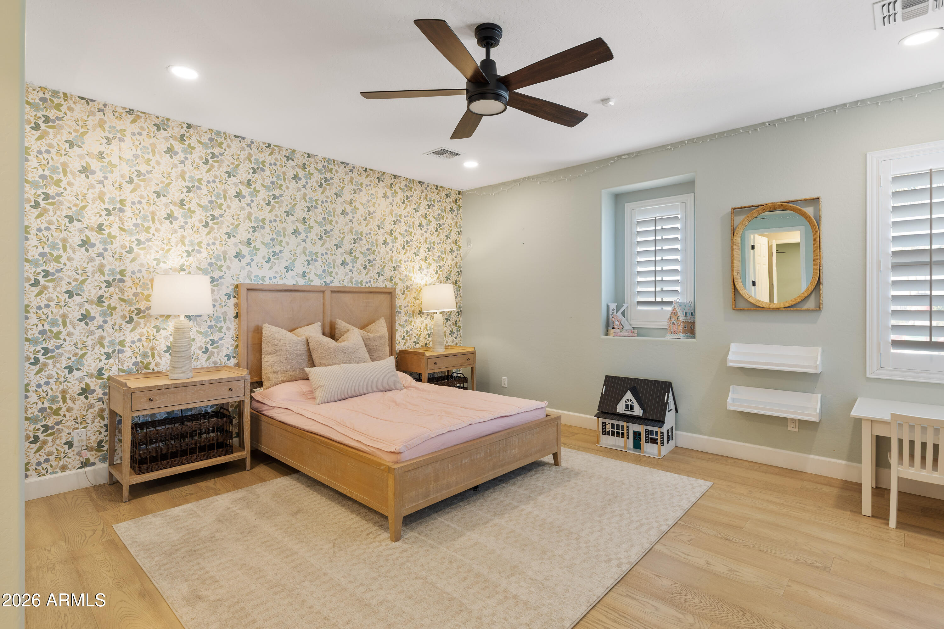 2517 S CONSTELLATION Way