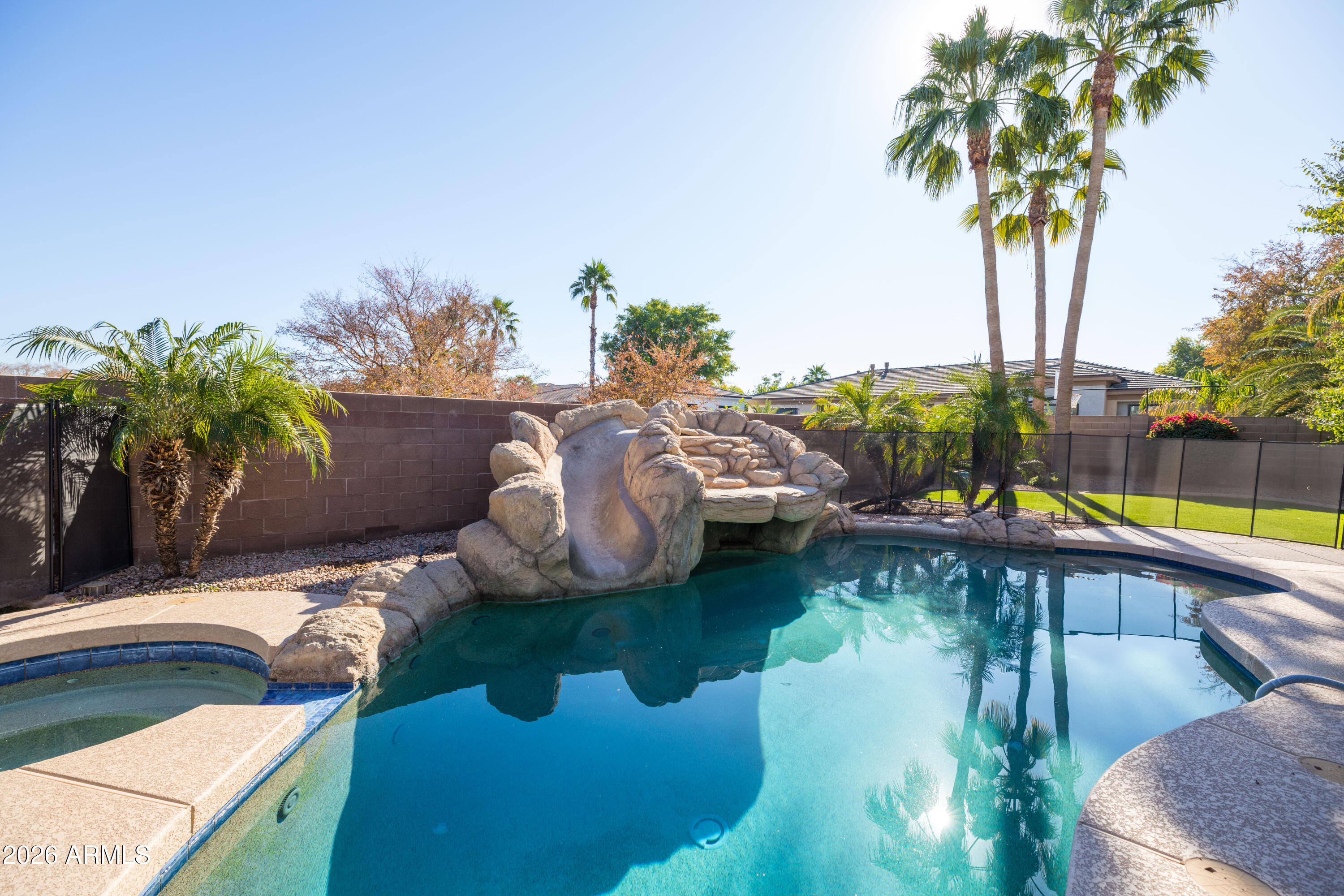 2517 S CONSTELLATION Way