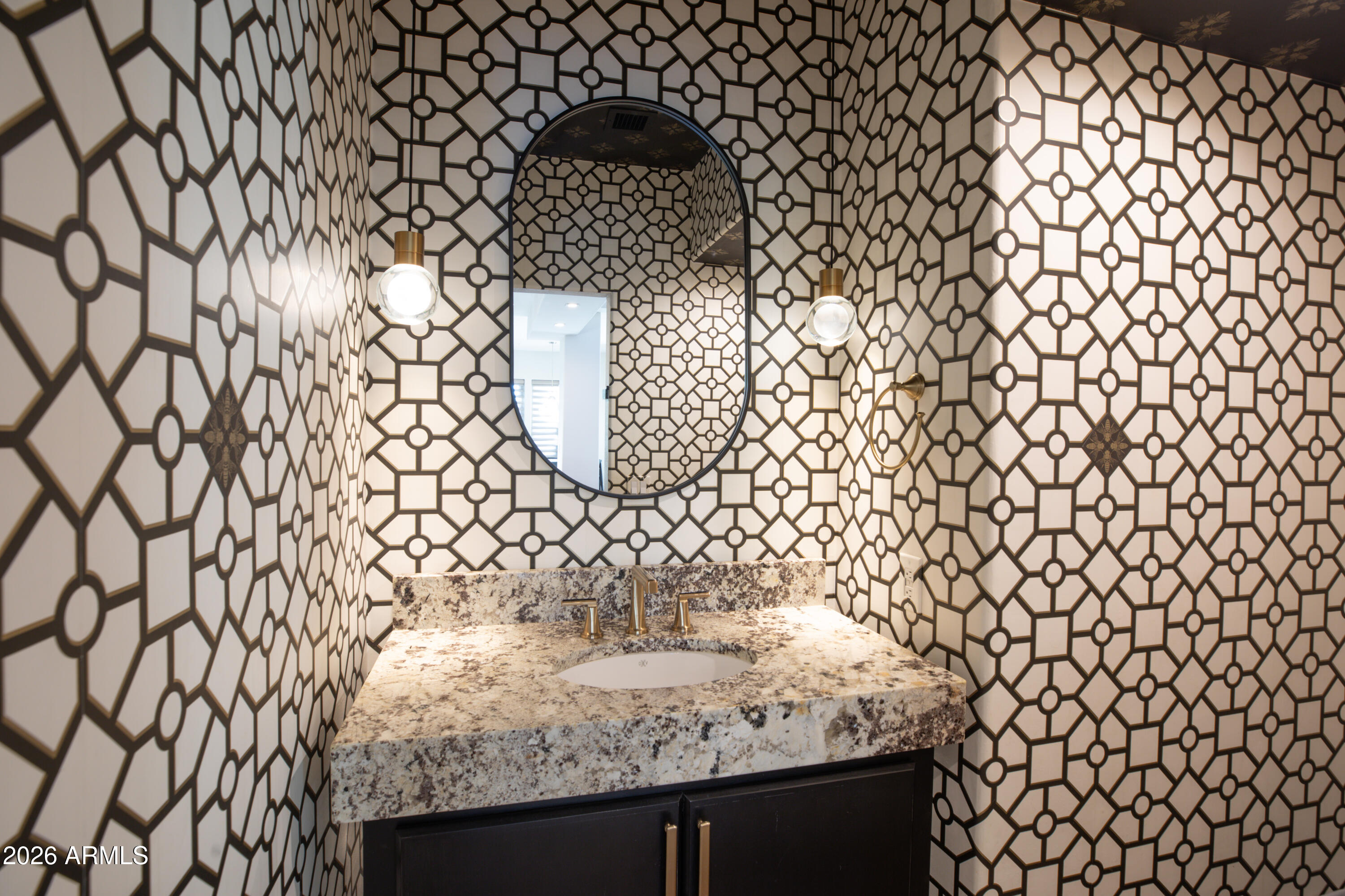 7525 E GAINEY RANCH Road 193