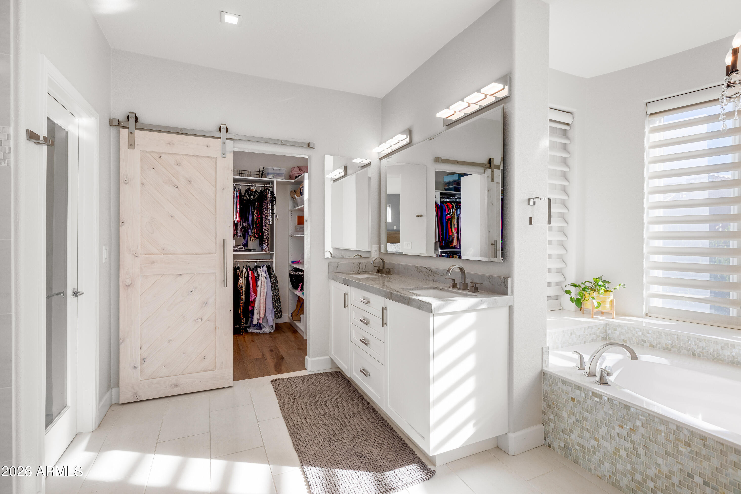 7525 E GAINEY RANCH Road 193