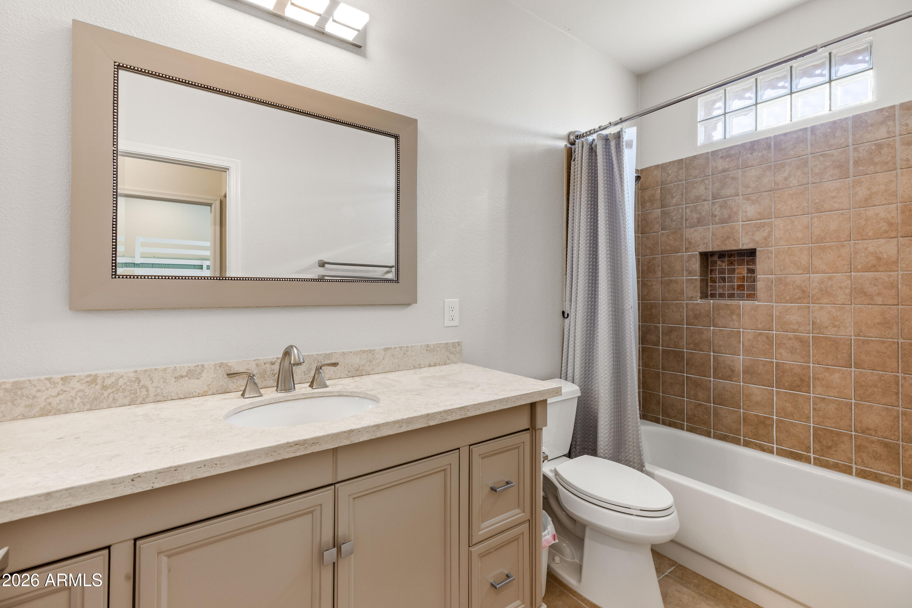 7525 E GAINEY RANCH Road 193