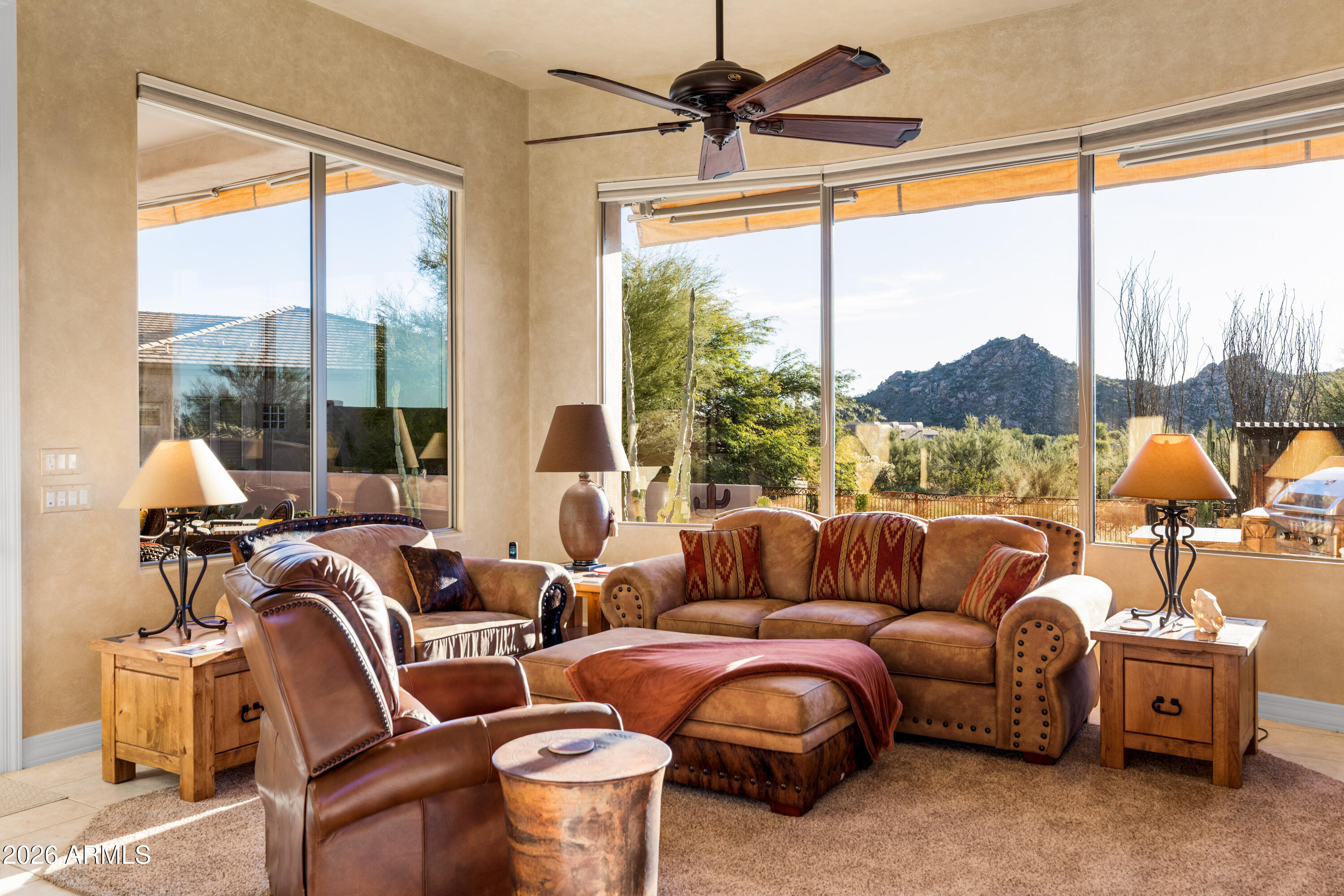 8087 E HIGH POINT Drive