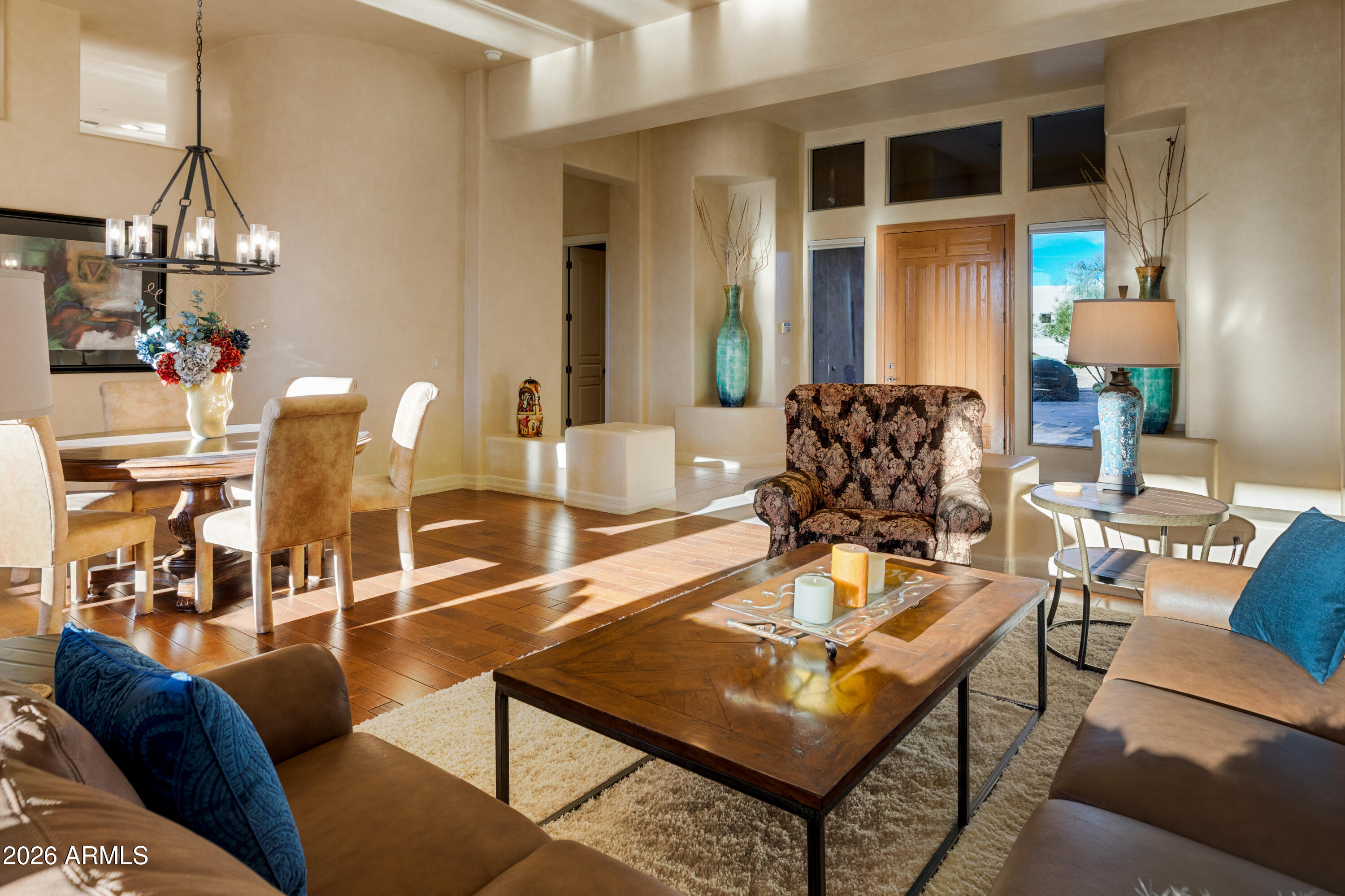 8087 E HIGH POINT Drive