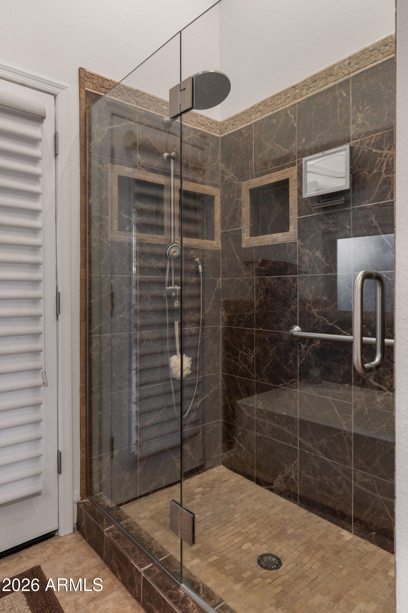 4506 E LONE CACTUS Drive