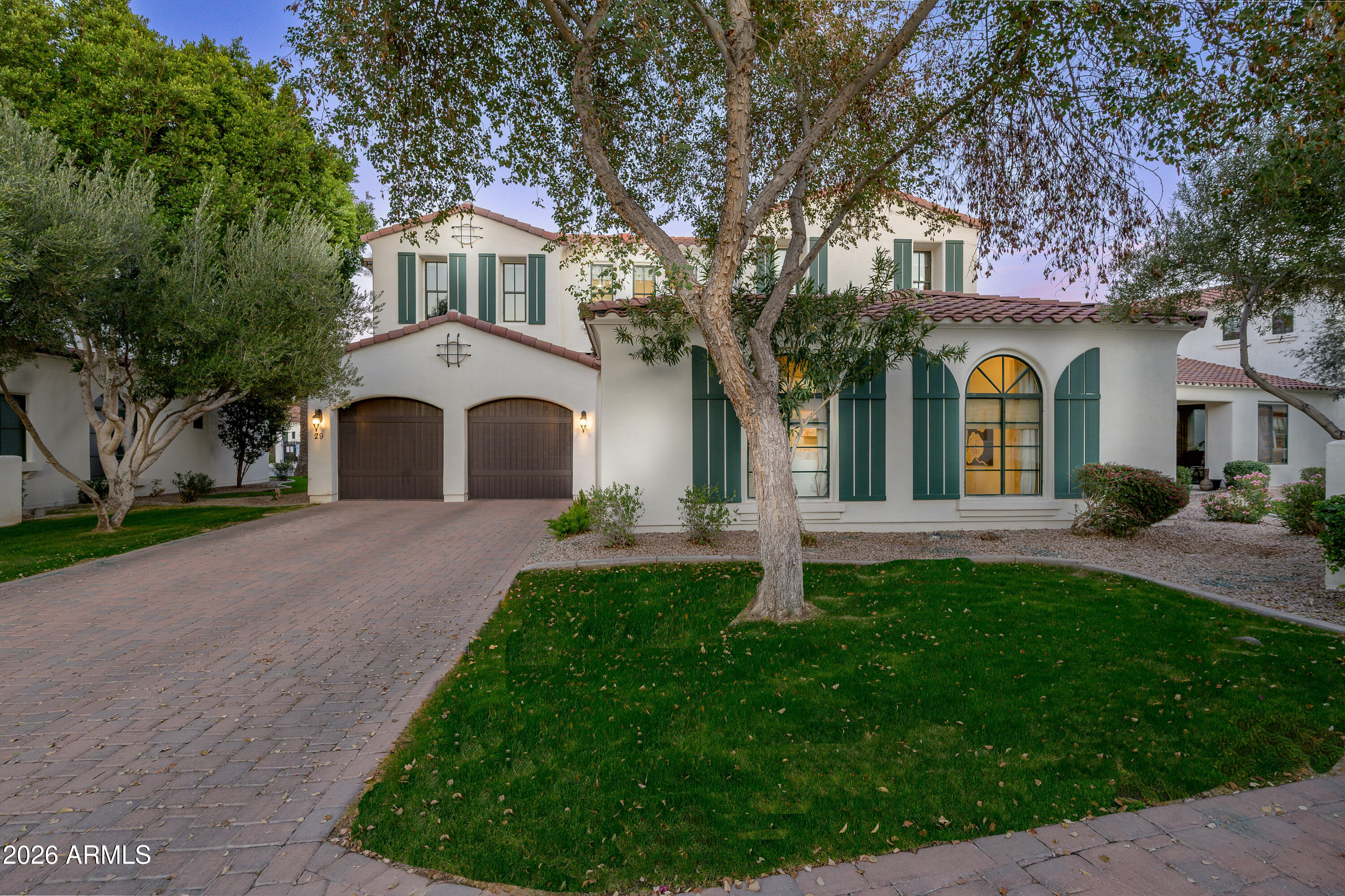 1777 W OCOTILLO Road 29