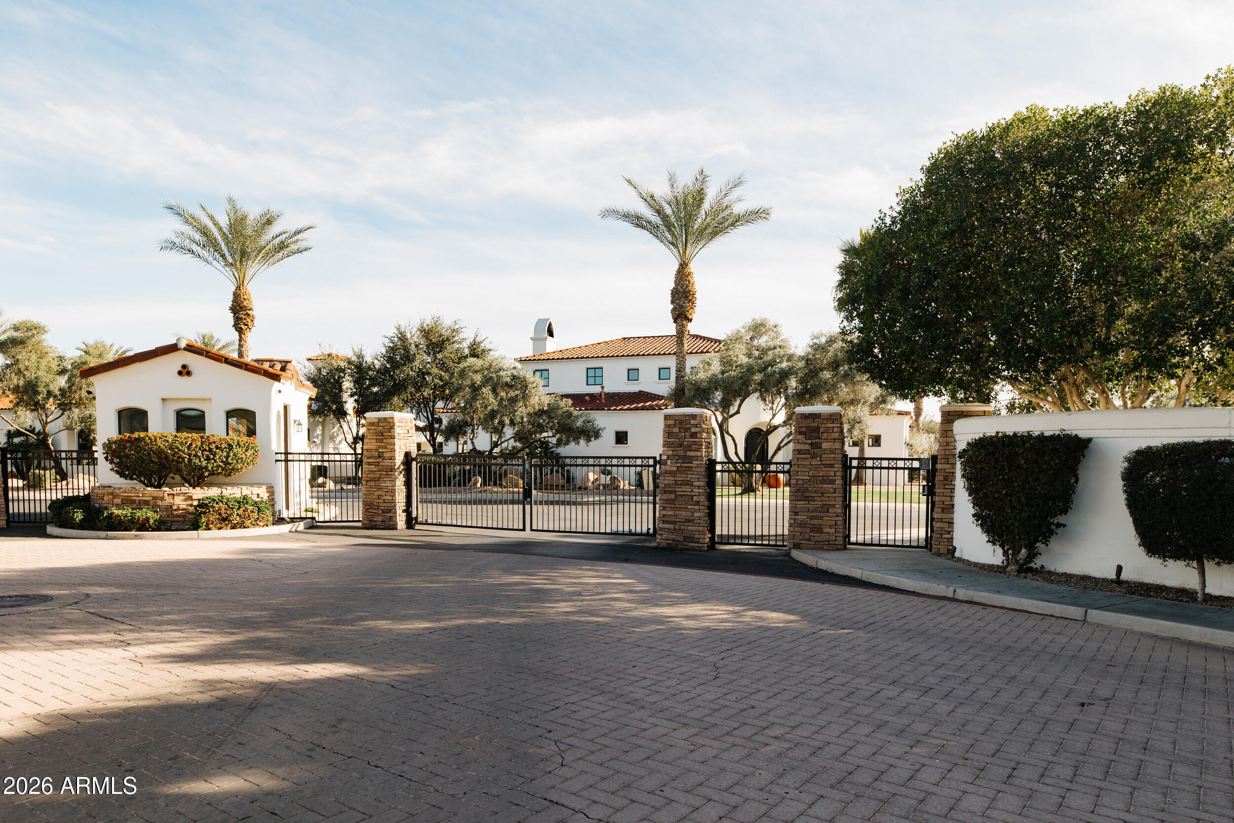 1777 W OCOTILLO Road 29