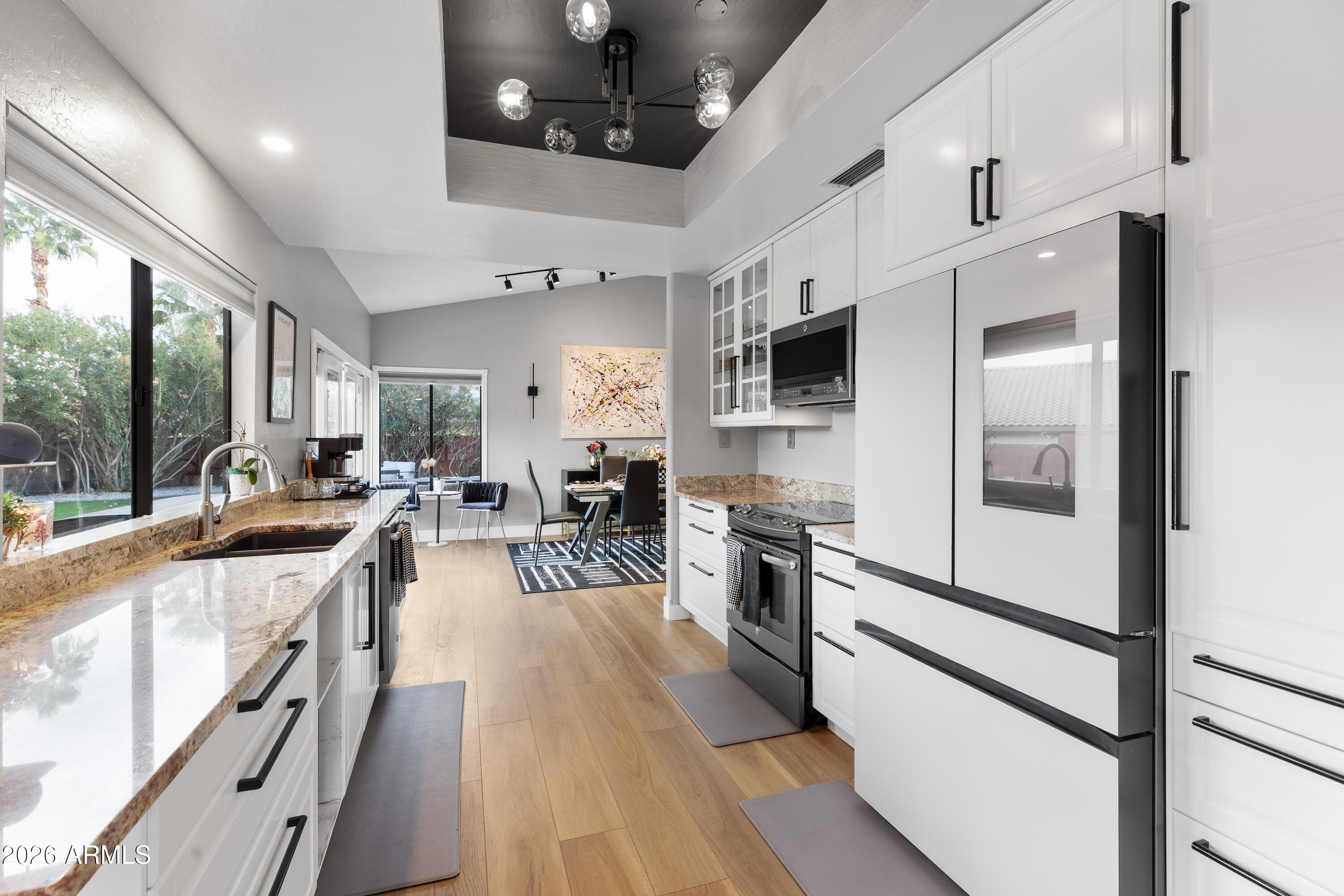 3912 E SHANNON Street