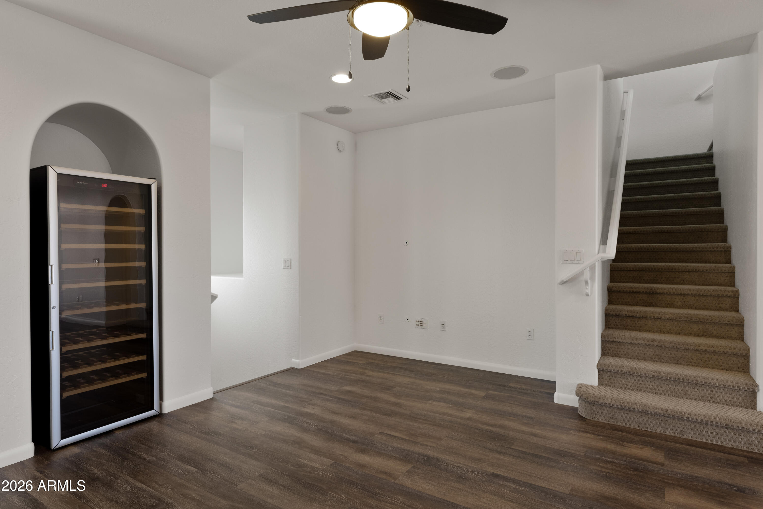 3935 E ROUGH RIDER Road 1108