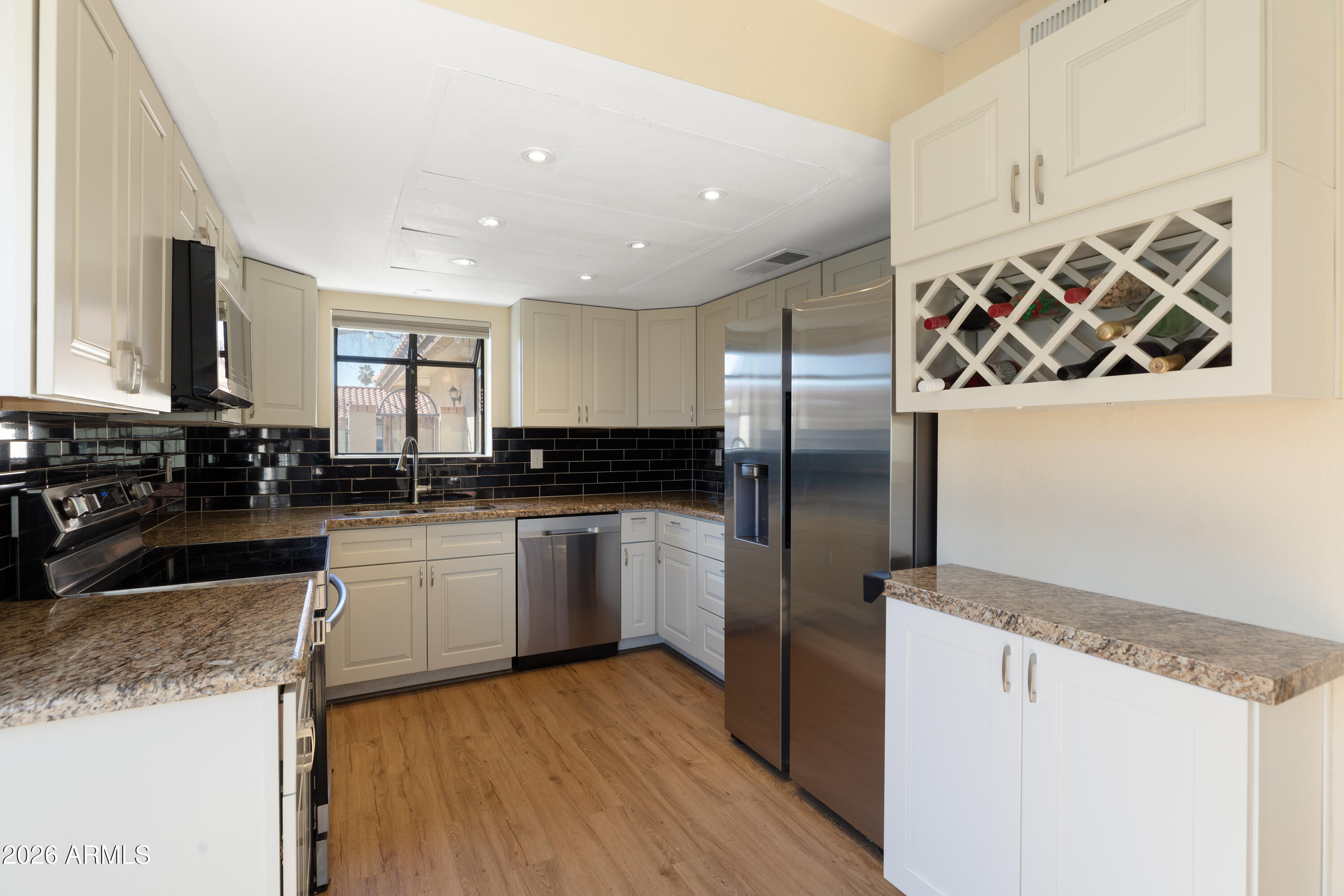 5210 E CORONADO Circle