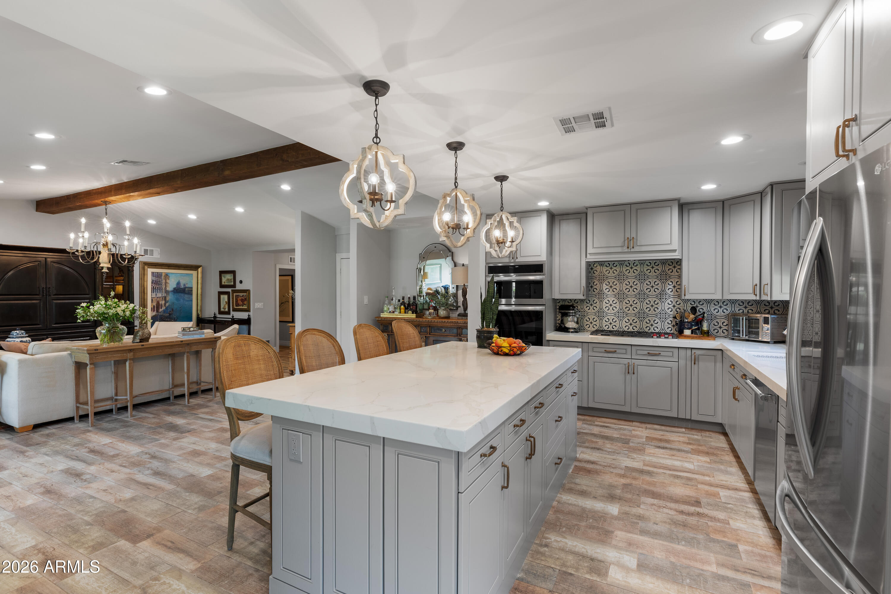 7528 N DEL NORTE Drive