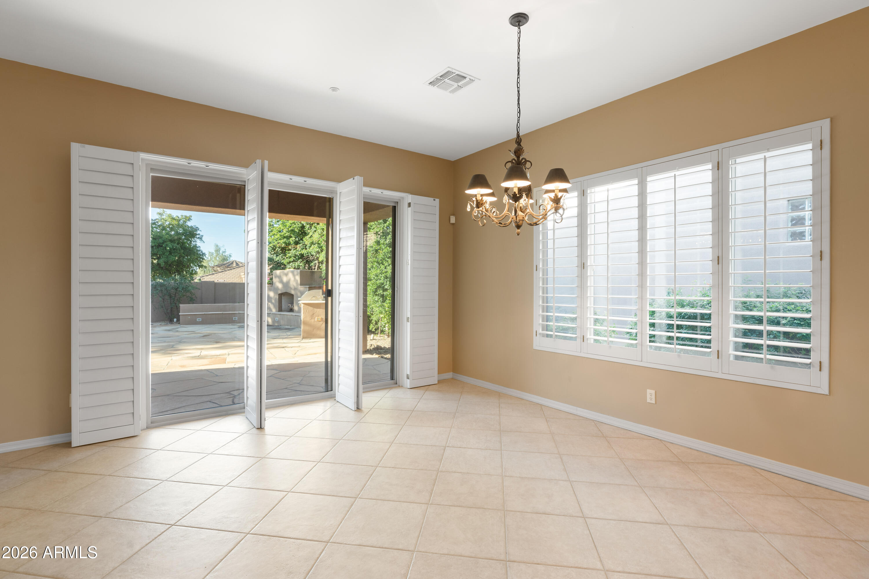 7363 E EAGLE FEATHER Road