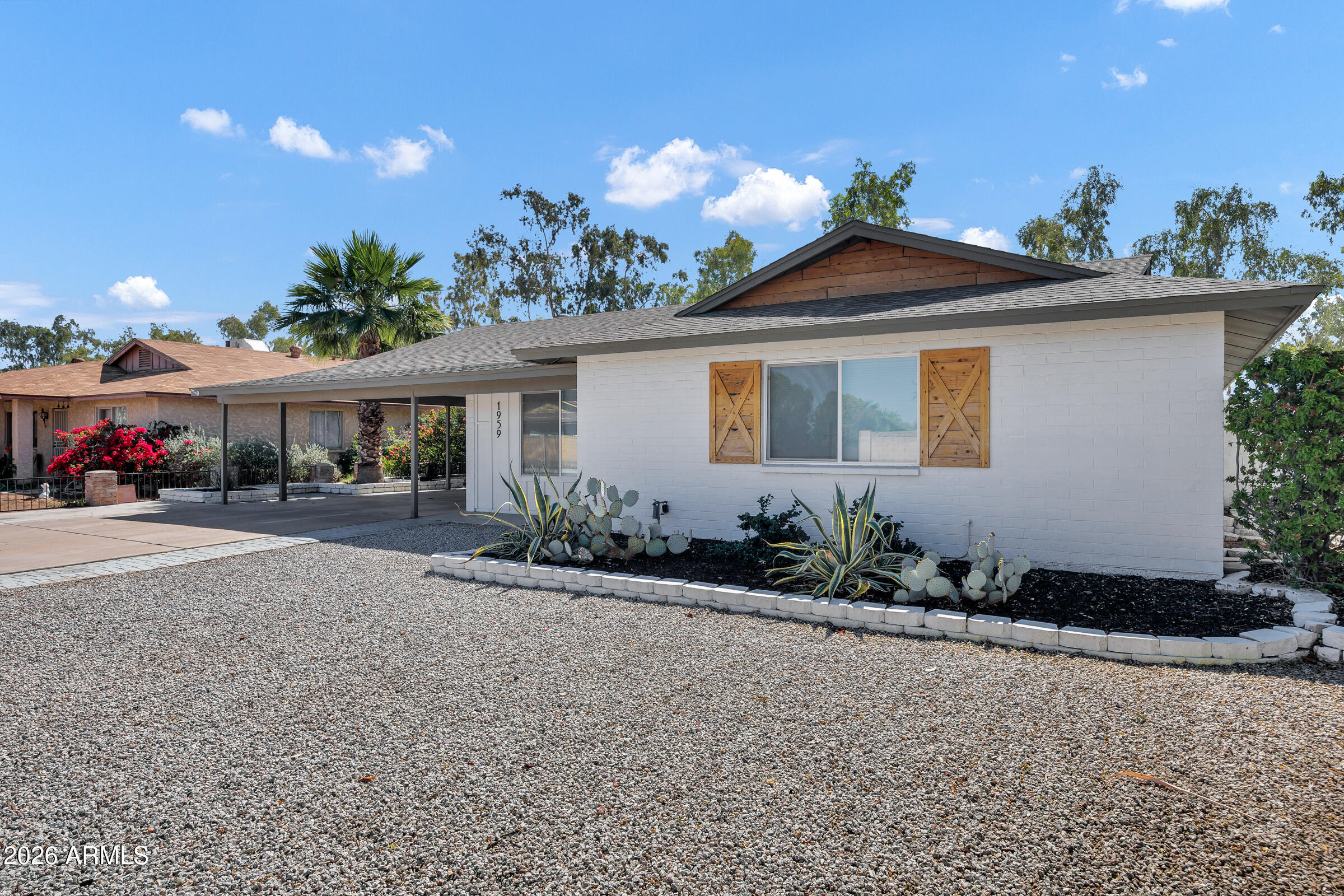 1959 E DUNBAR Drive