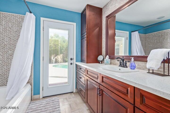 2118 E PEBBLE BEACH Drive