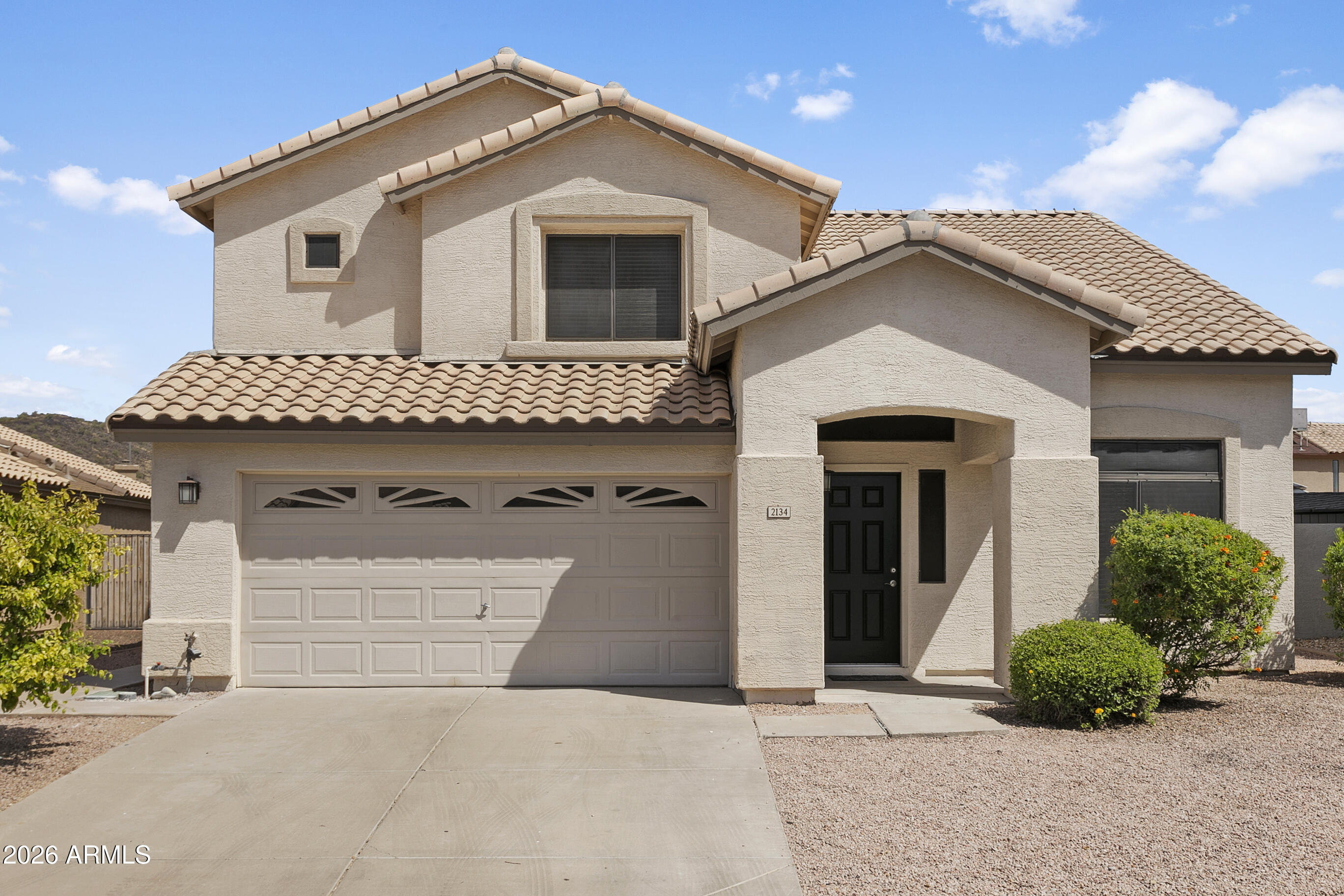 2134 E DALEY Lane