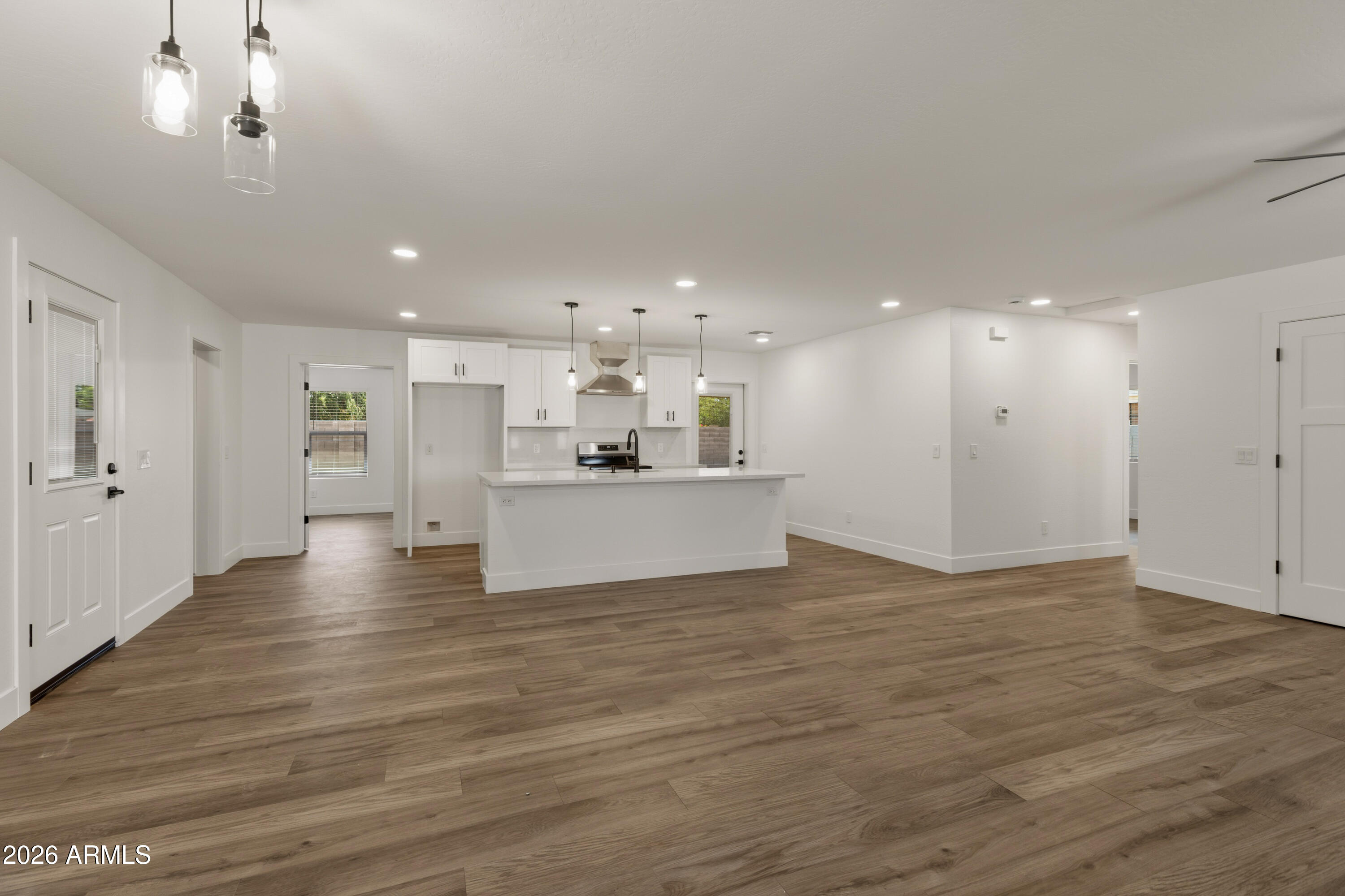5745 N 13TH Place