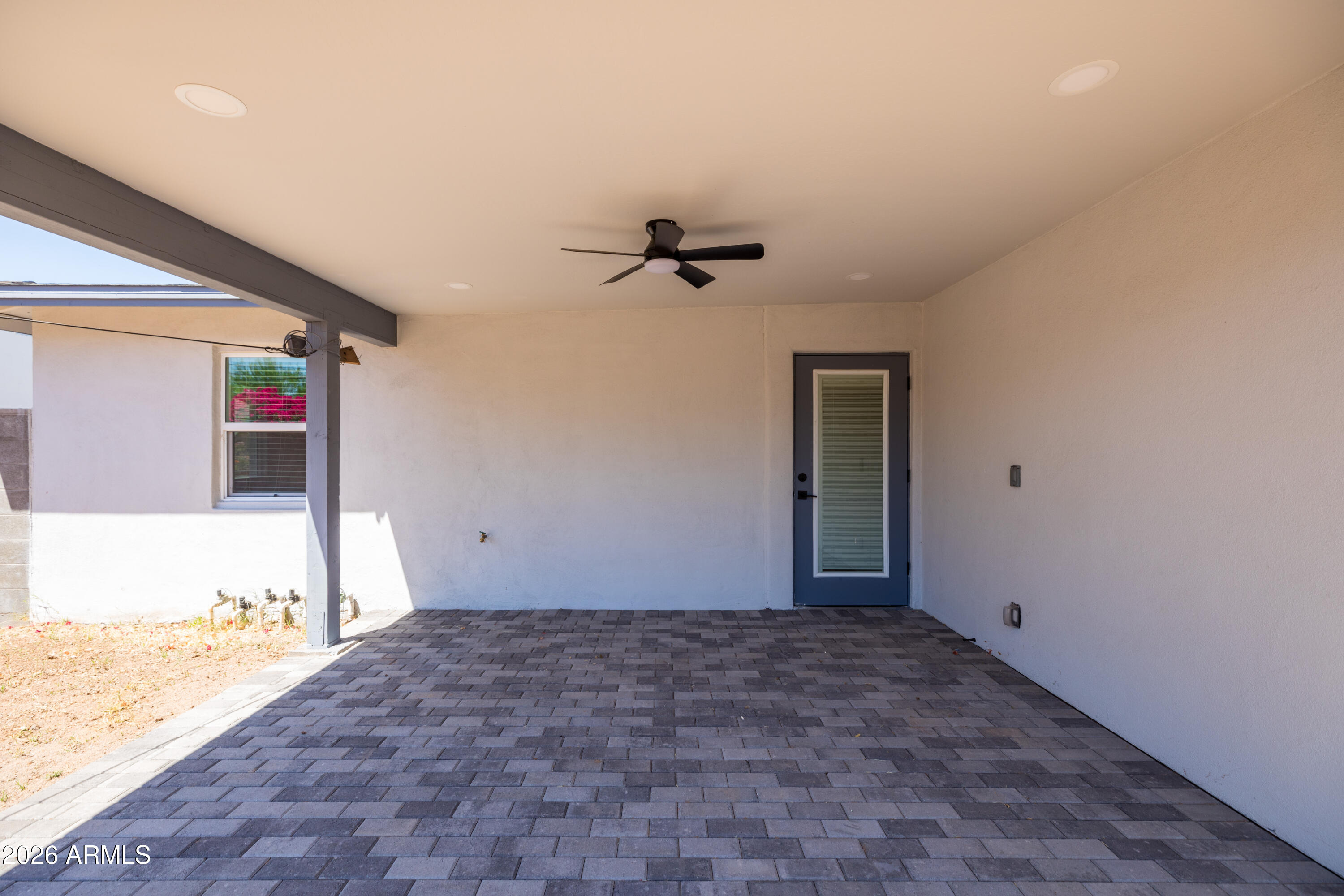 5745 N 13TH Place