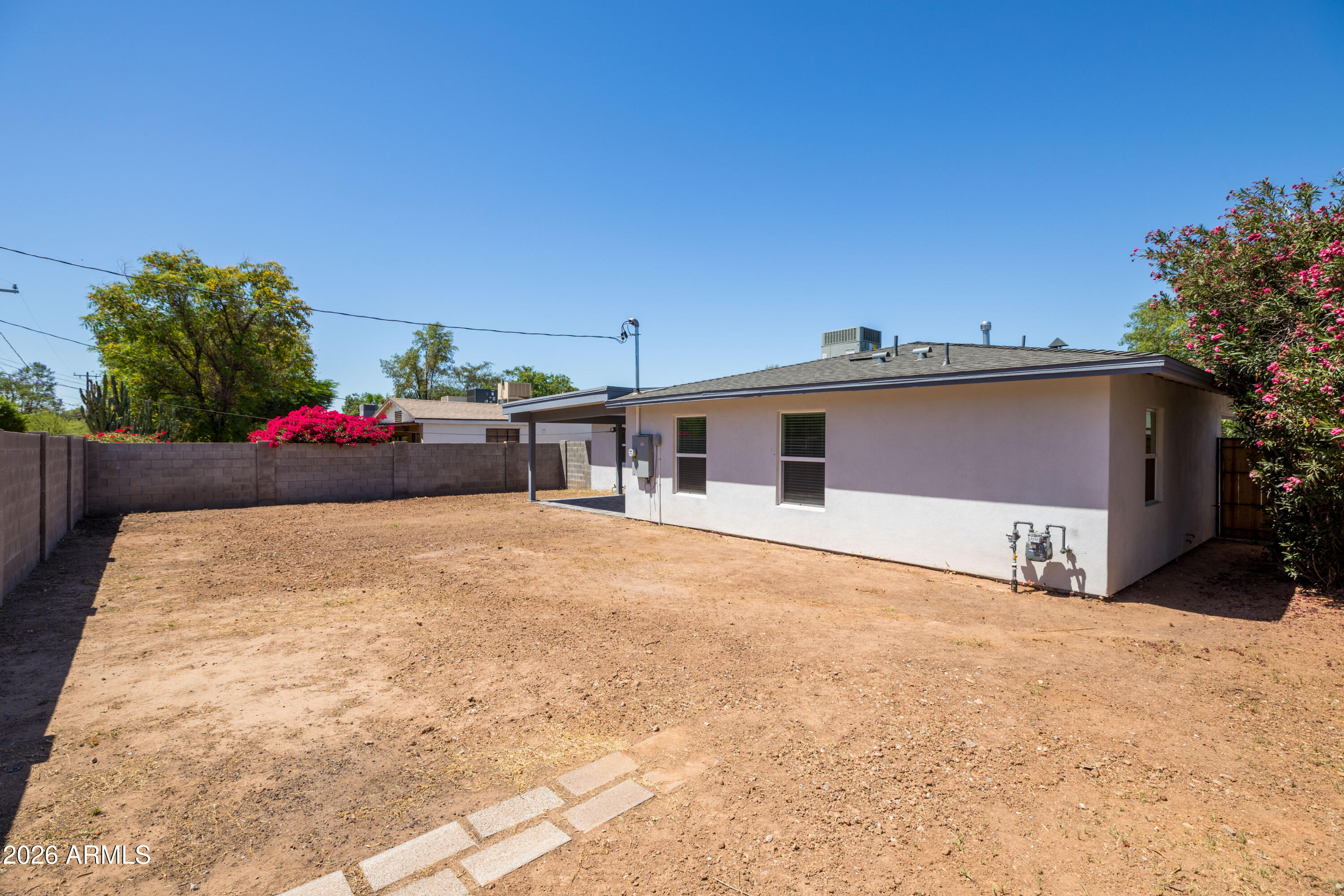 5745 N 13TH Place