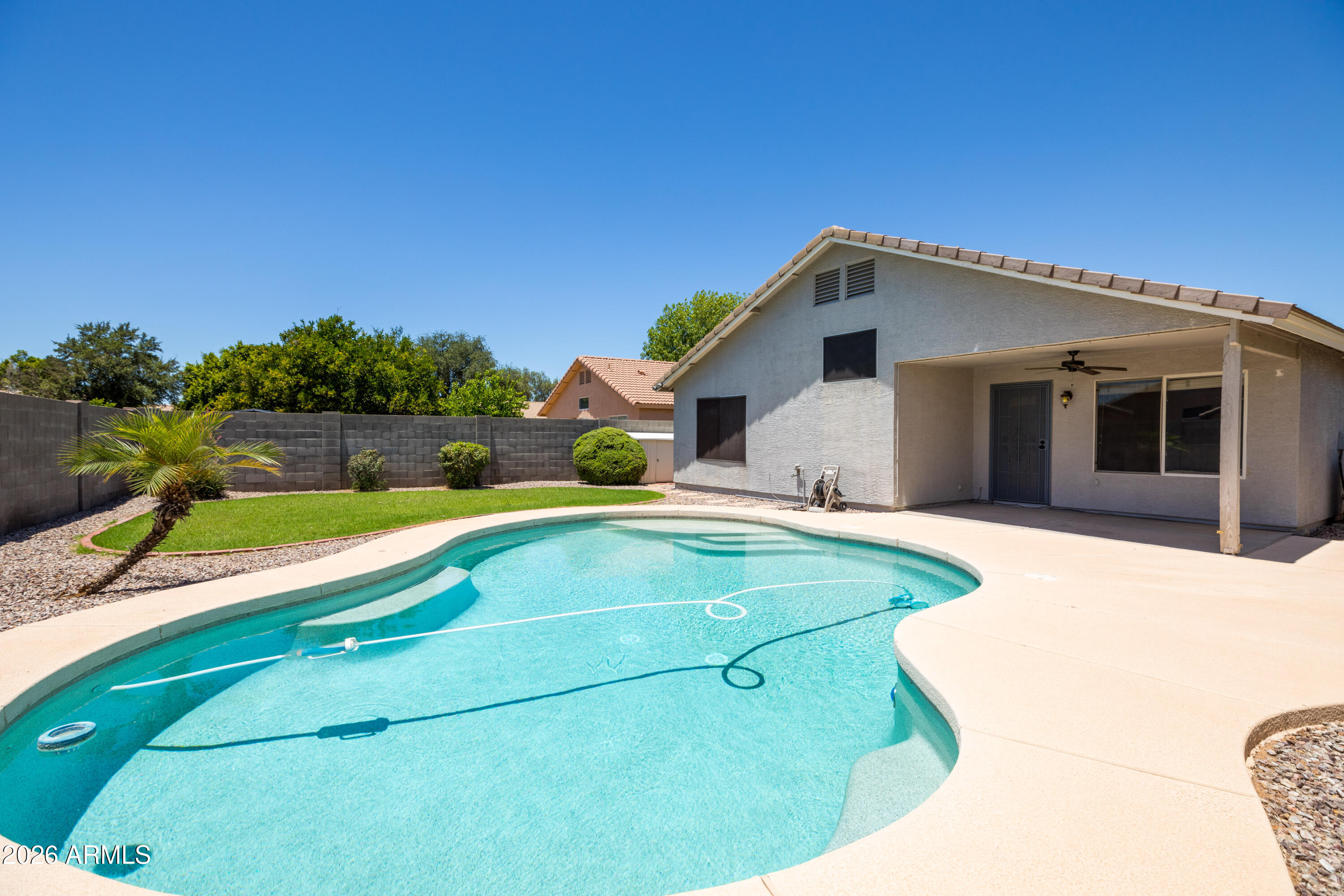 5747 E GABLE Circle