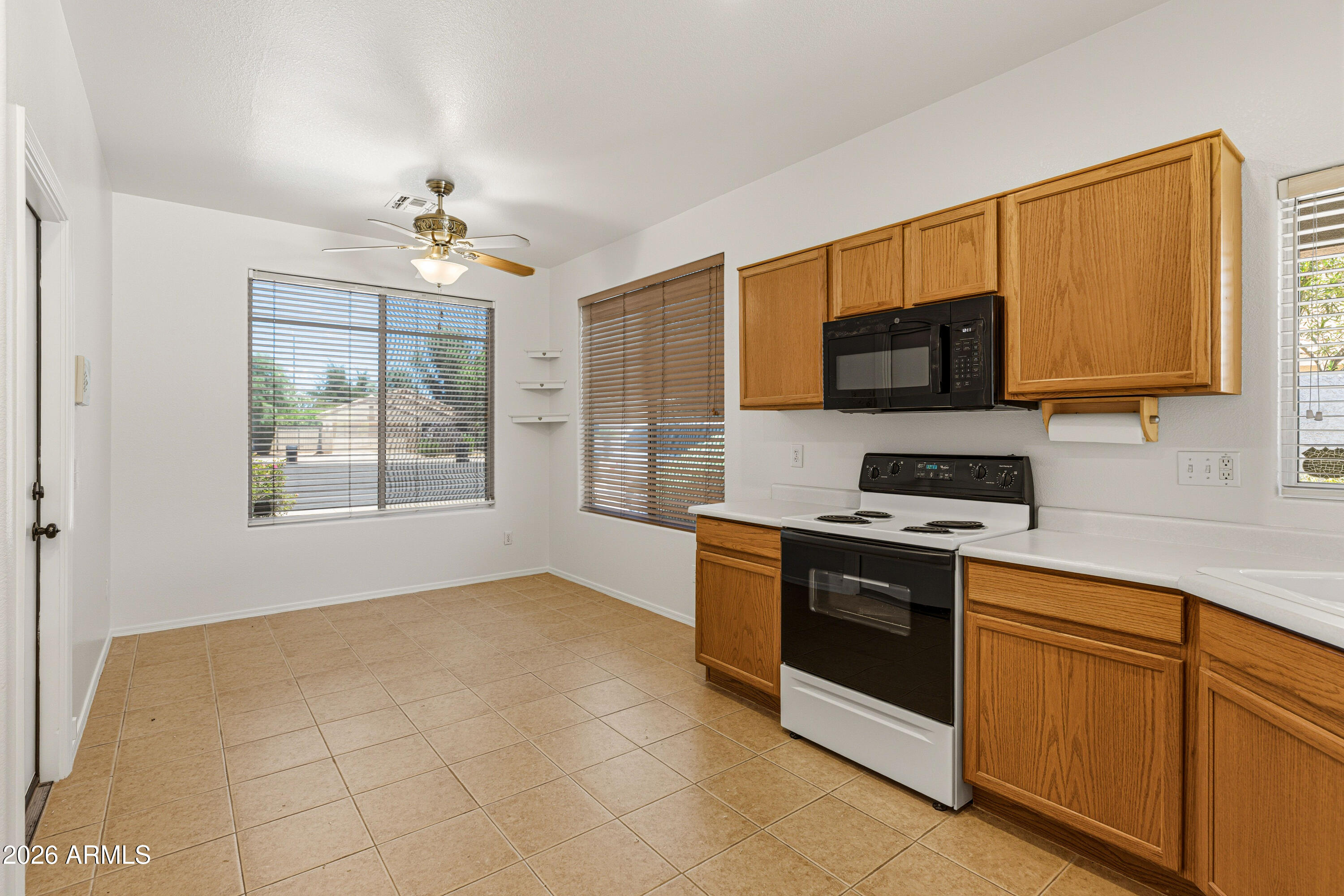 5747 E GABLE Circle