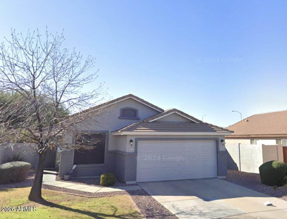 5747 E GABLE Circle