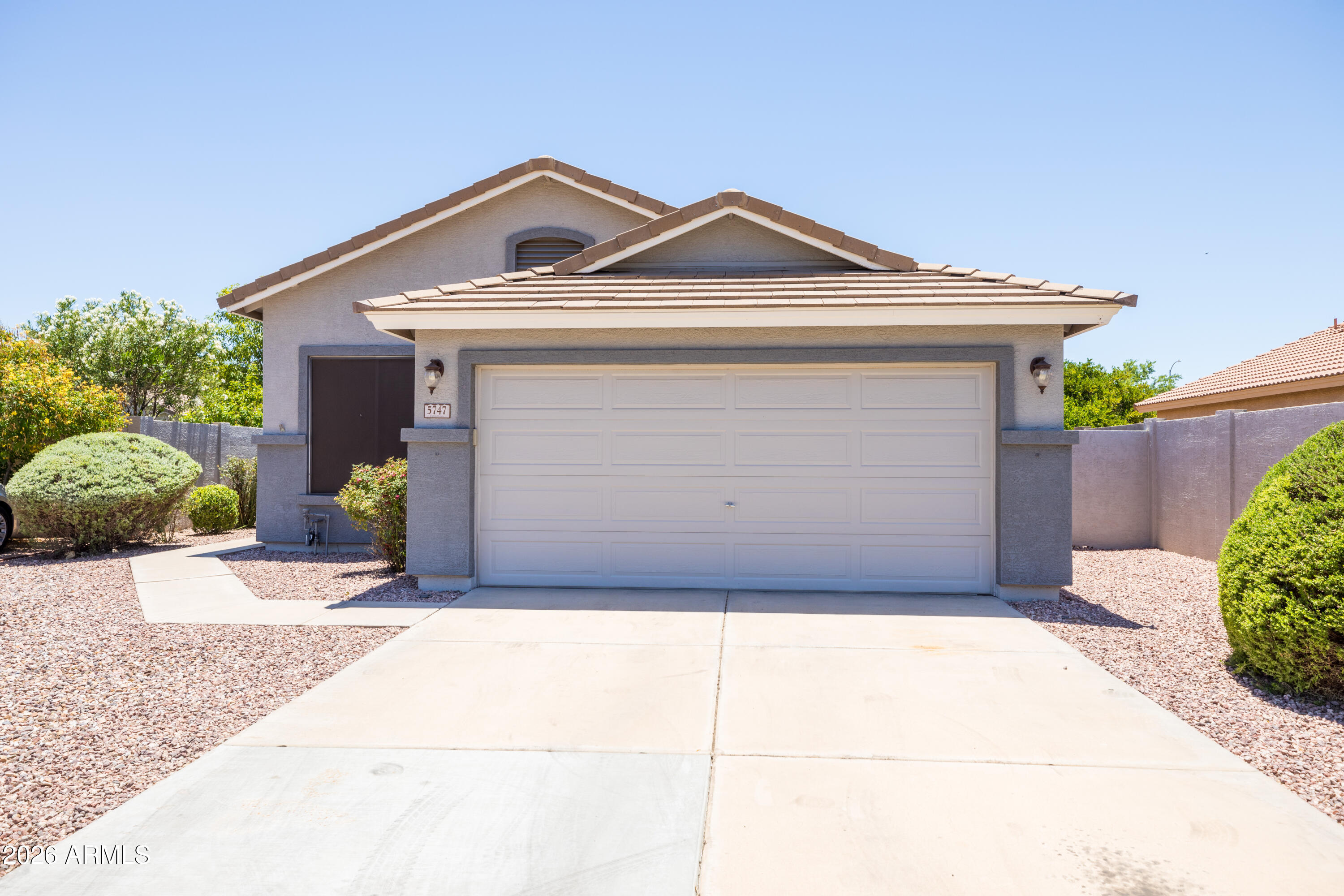 5747 E GABLE Circle