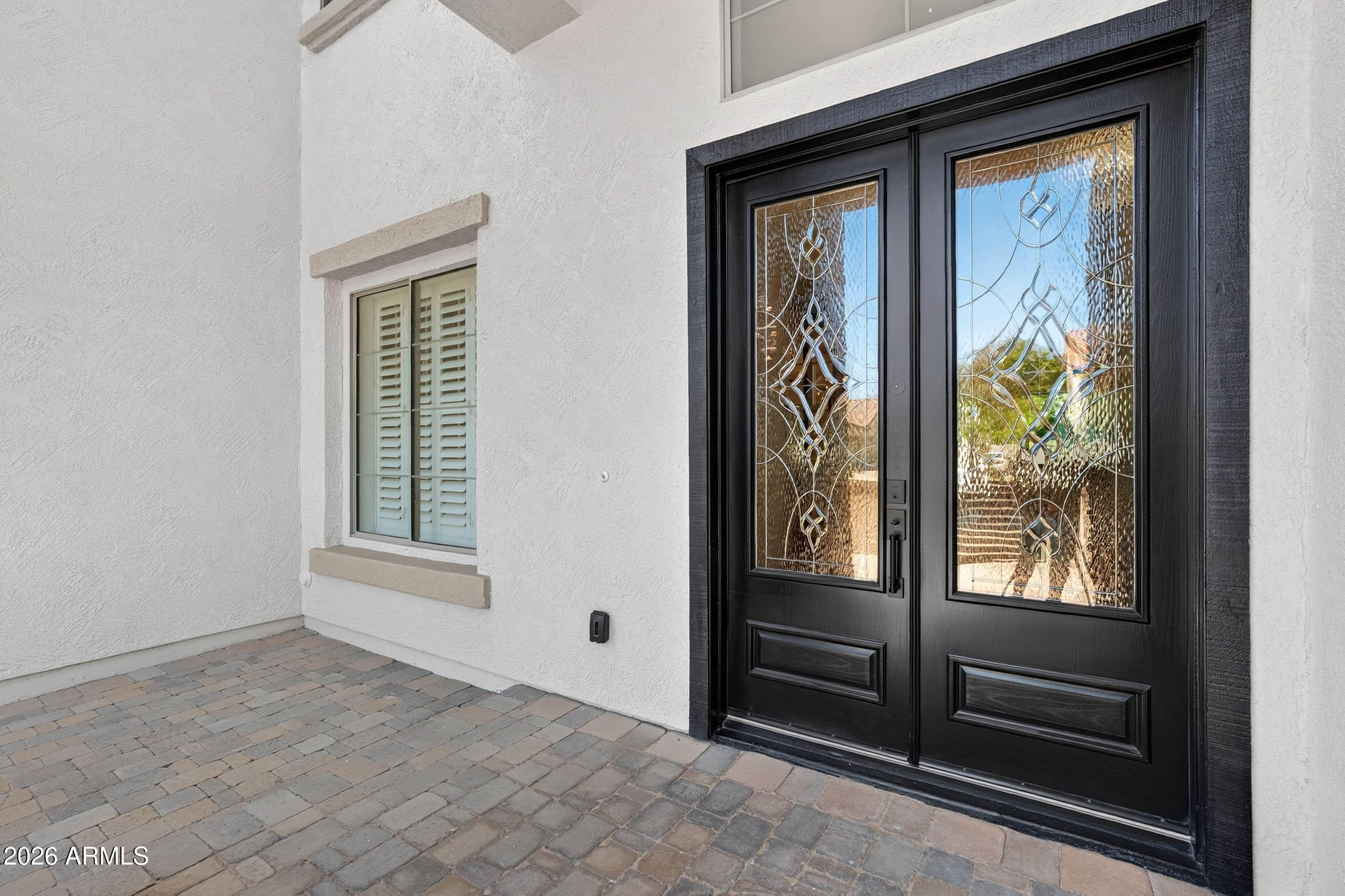 1933 E GEMINI Place